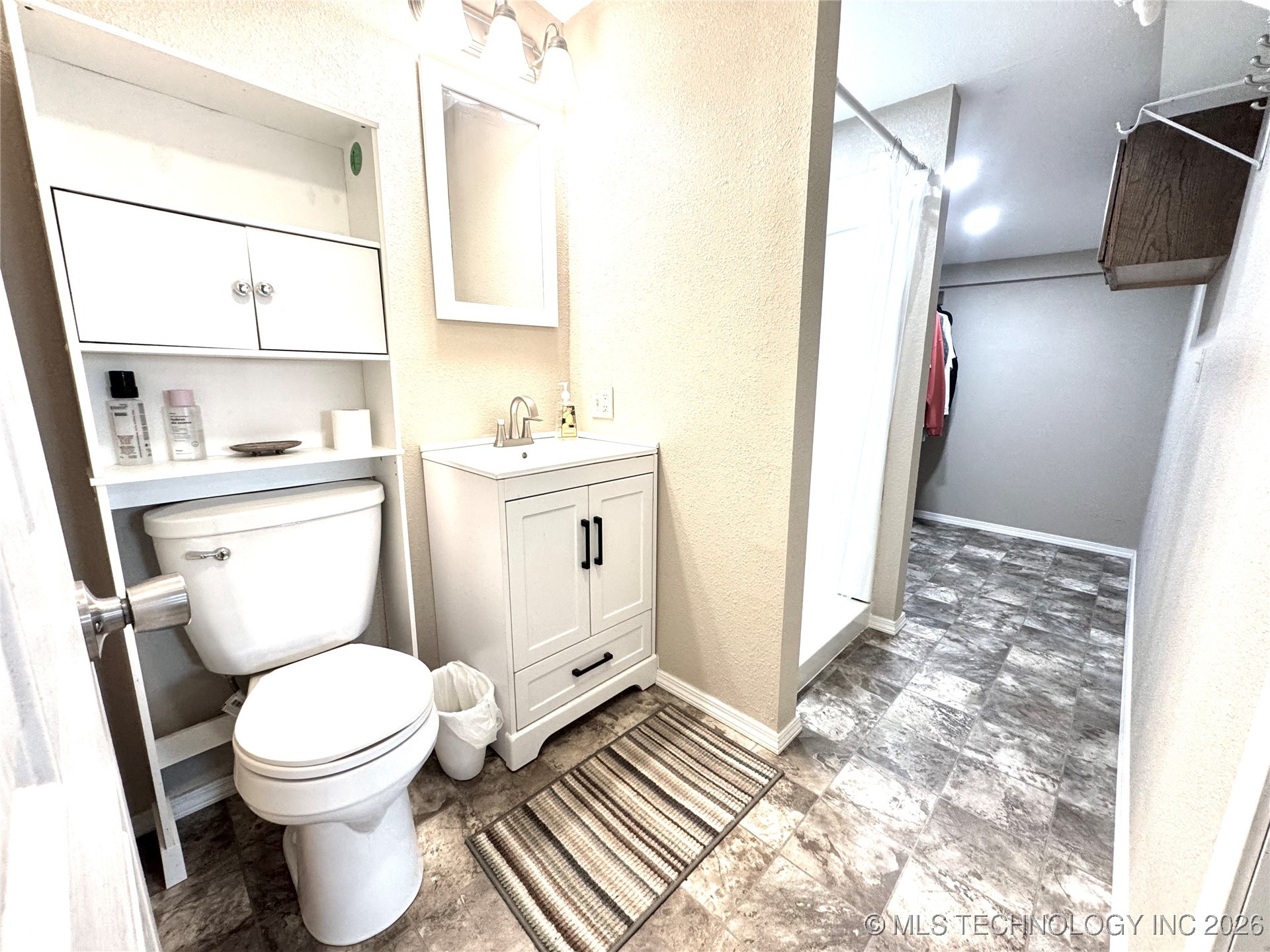 419121 E 1145 Road Property Photo 13