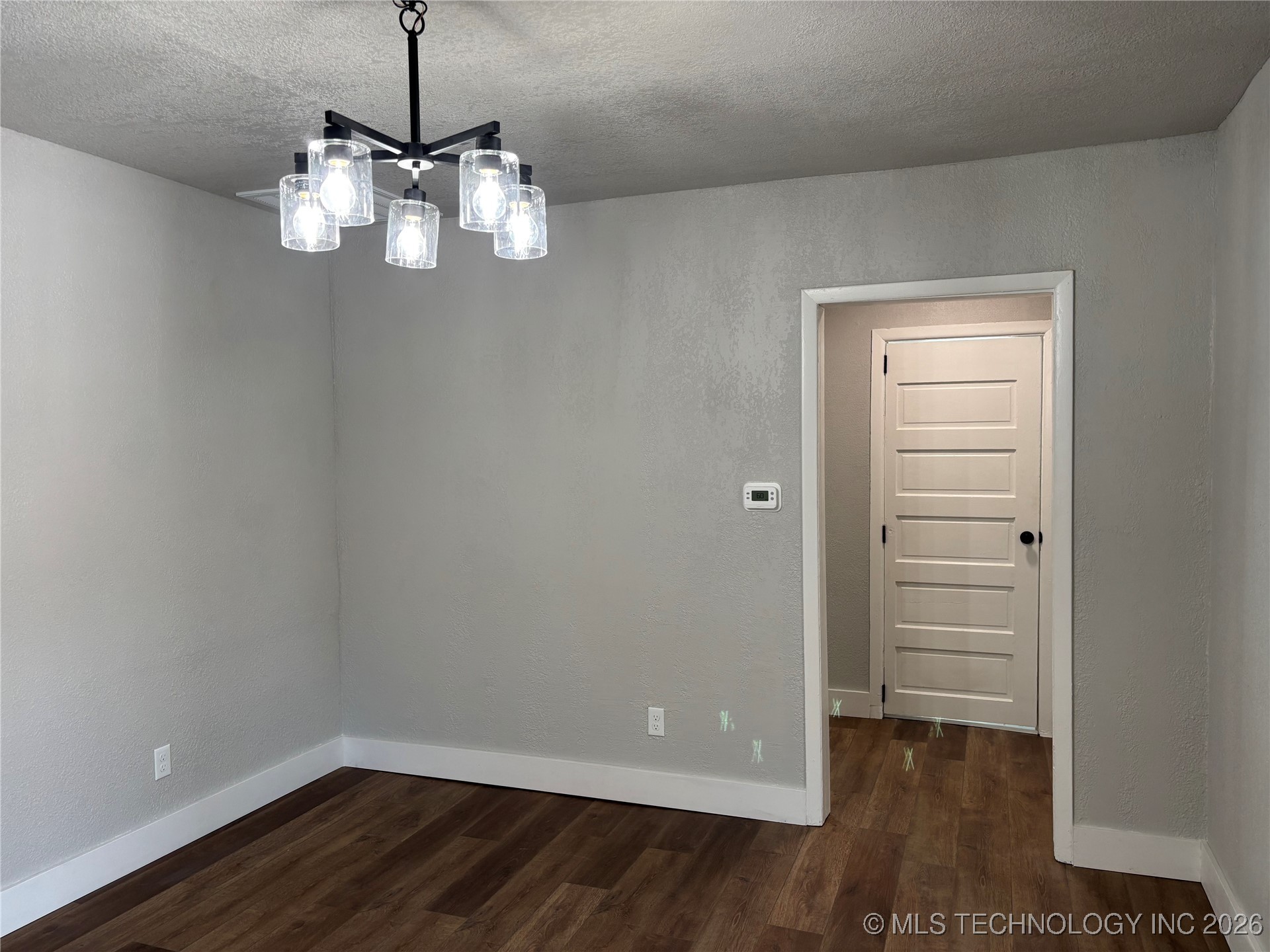 721 Roff Street Ne Property Photo 6