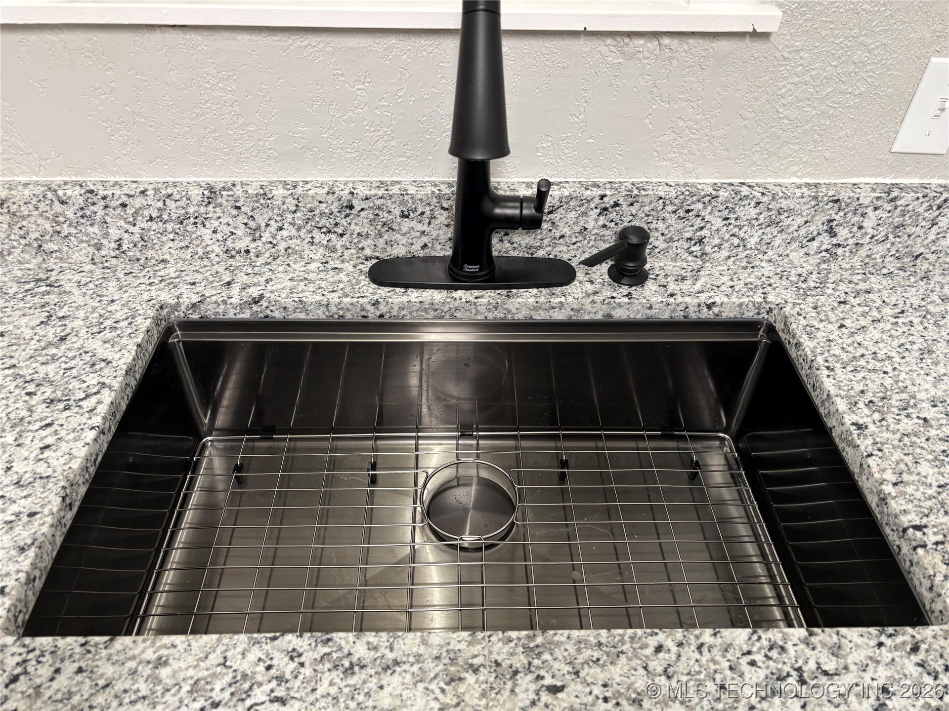 721 Roff Street Ne Property Photo 17