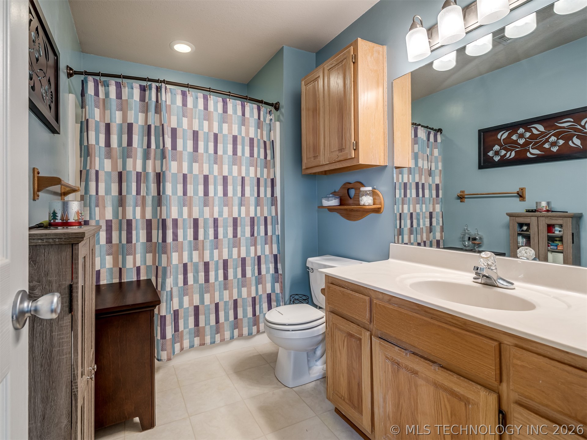 6108 S Waco Avenue Property Photo 12