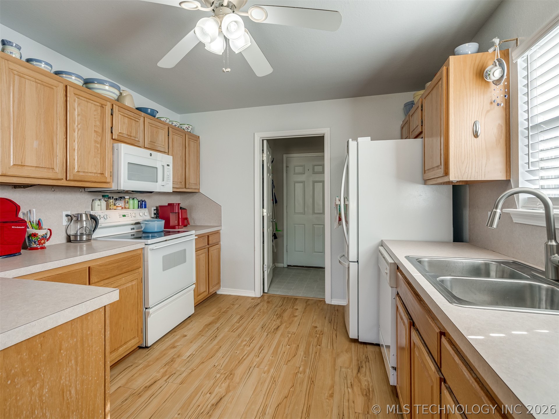 6108 S Waco Avenue Property Photo 17