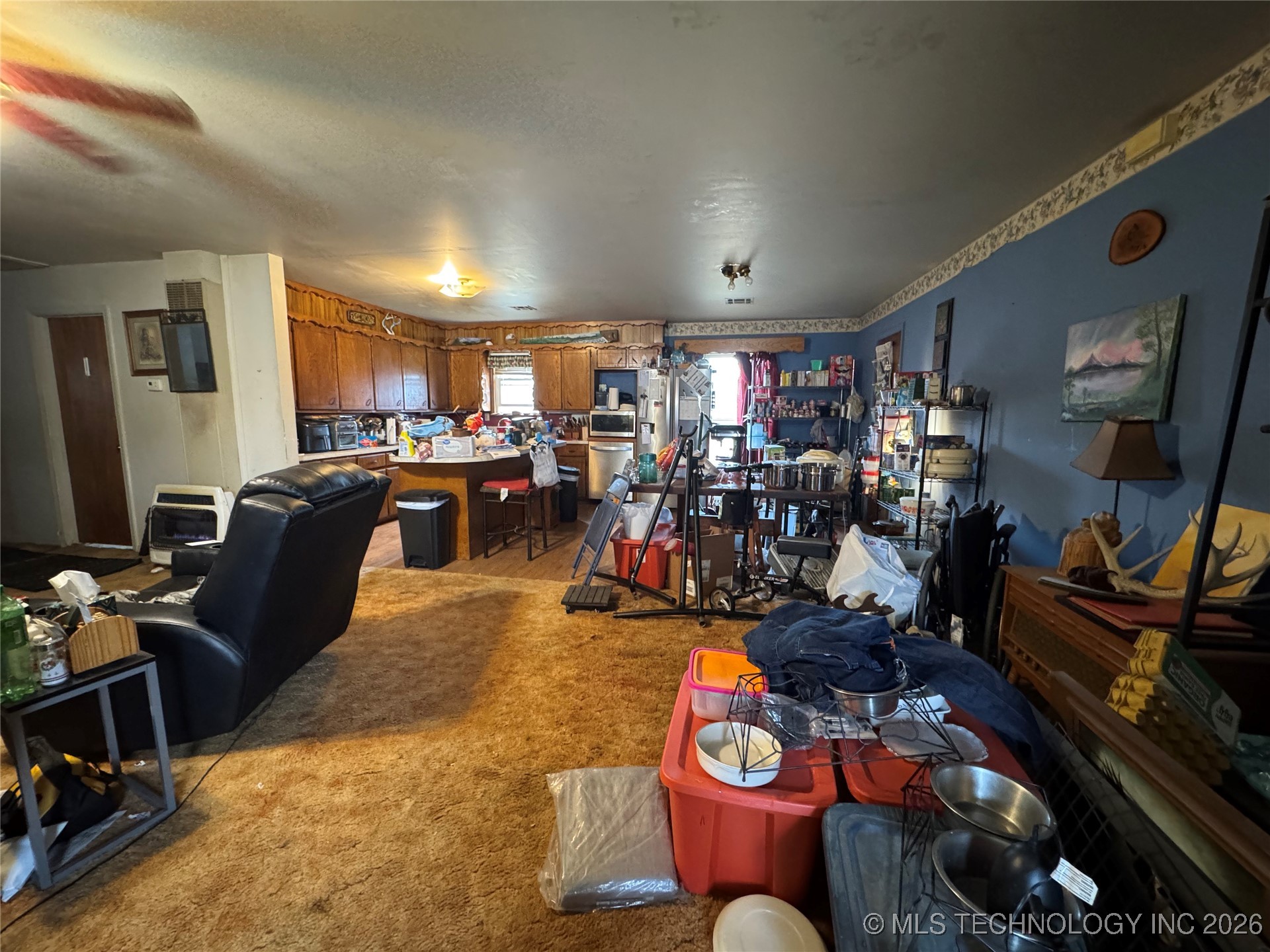 721 Hill Street Property Photo 3