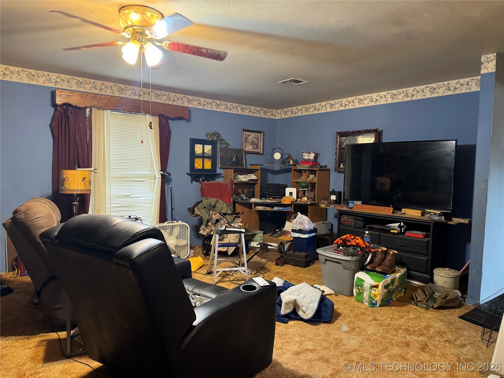 721 Hill Street Property Photo 6