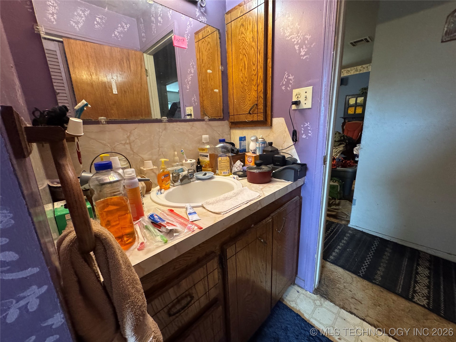 721 Hill Street Property Photo 19