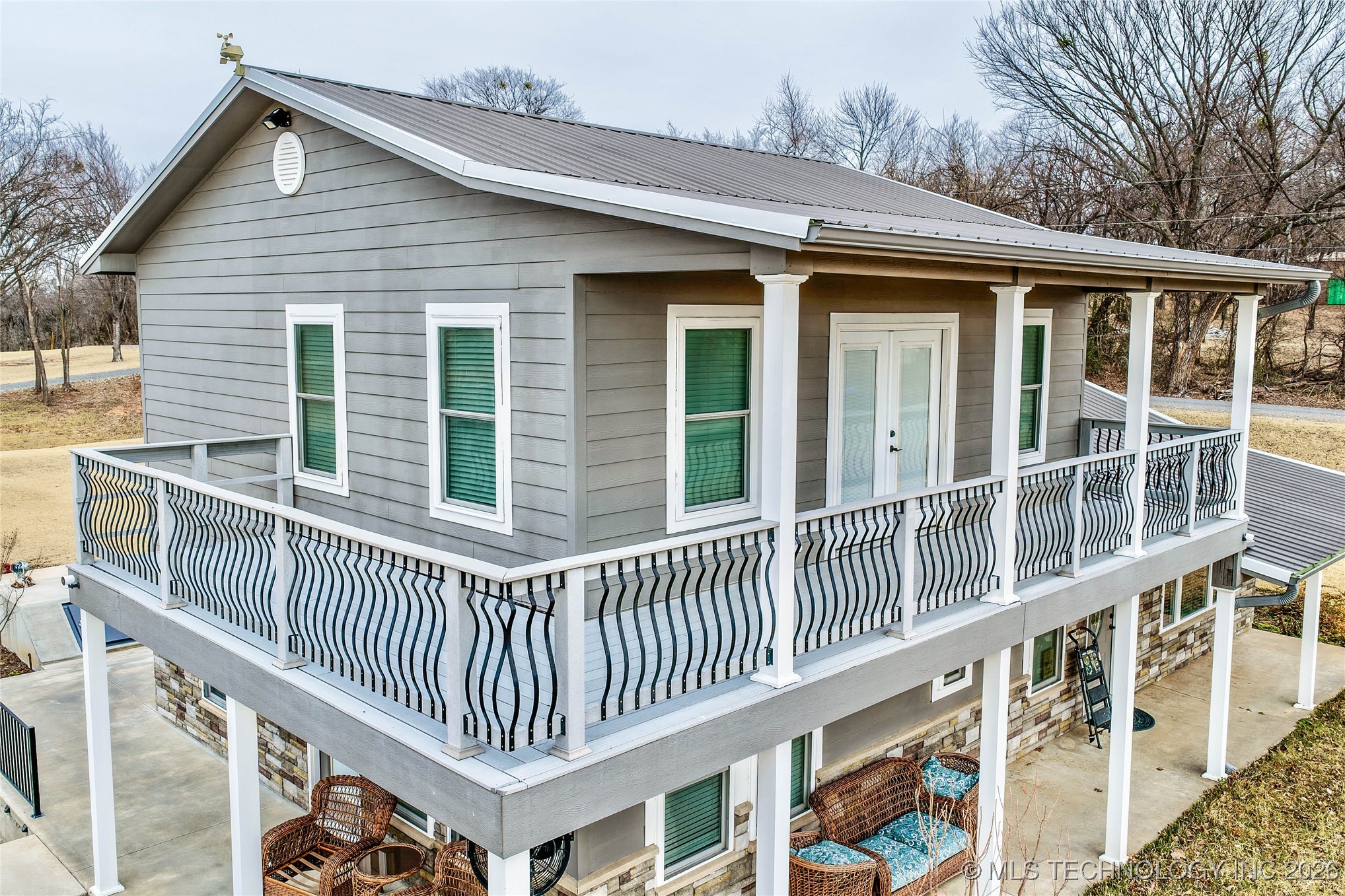 417165 Mockingbird Lane Property Photo 2