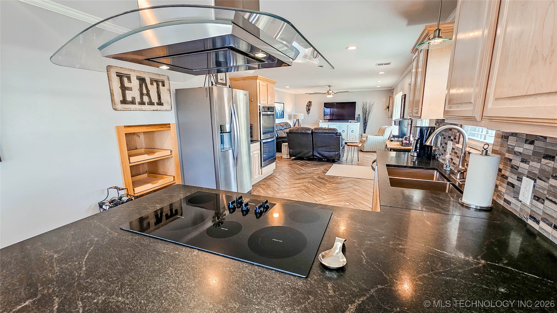 417165 Mockingbird Lane Property Photo 26