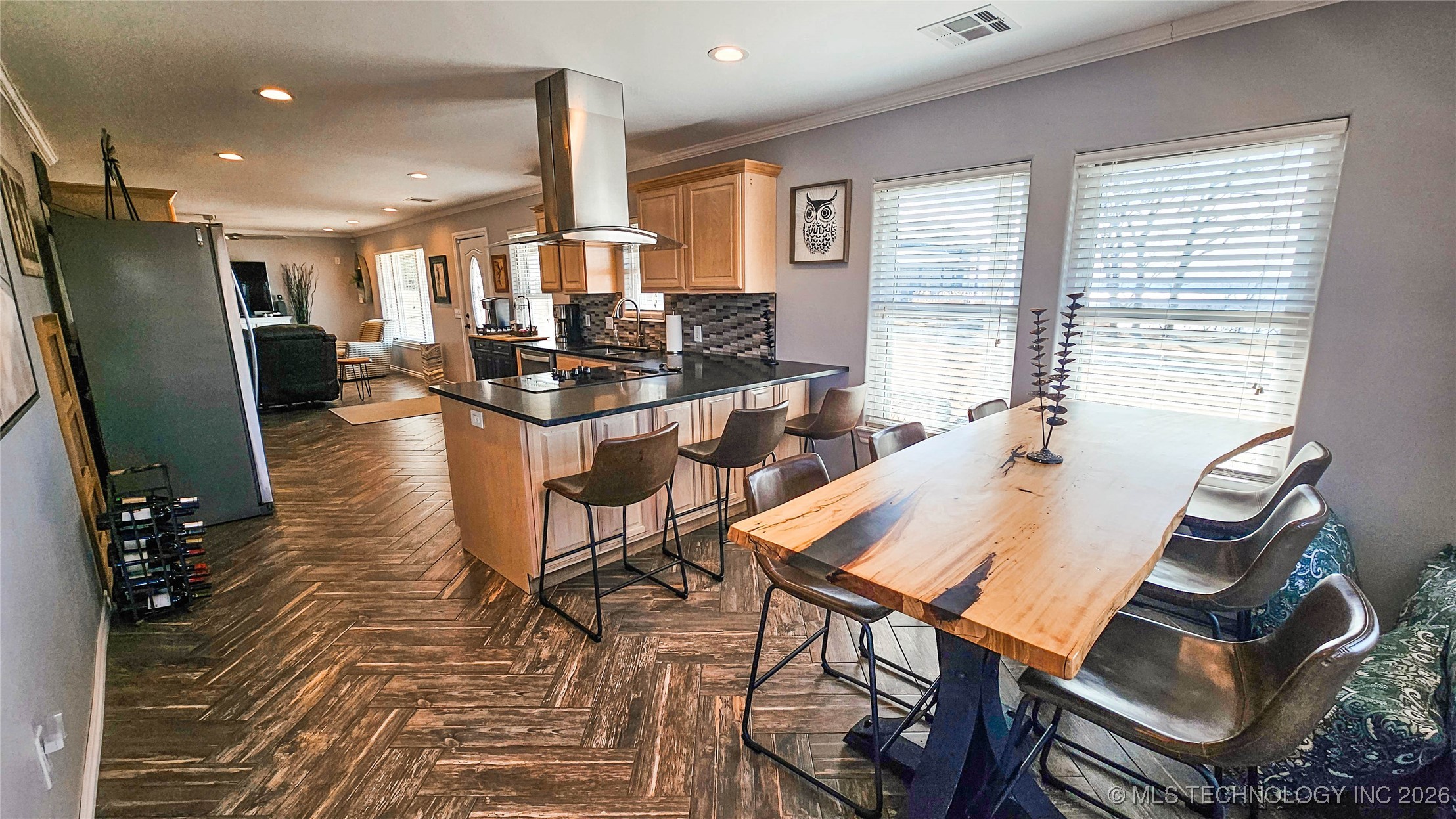 417165 Mockingbird Lane Property Photo 27