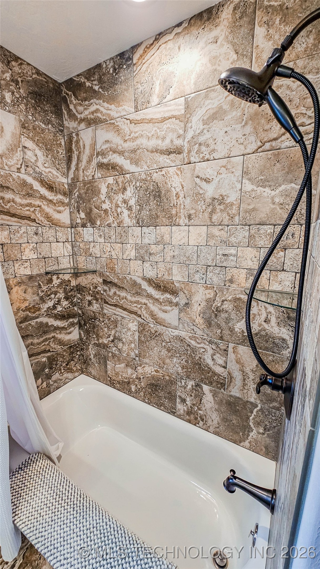 417165 Mockingbird Lane Property Photo 48