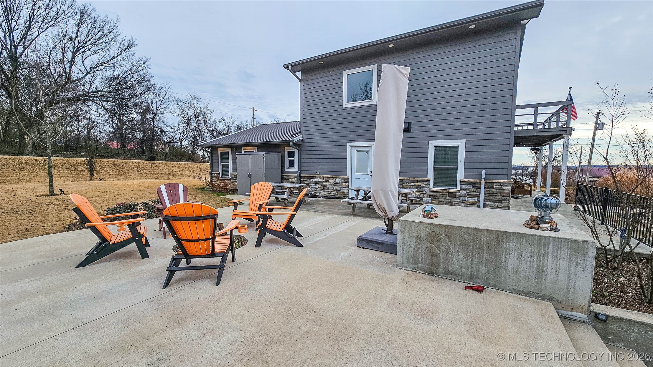 417165 Mockingbird Lane Property Photo 58