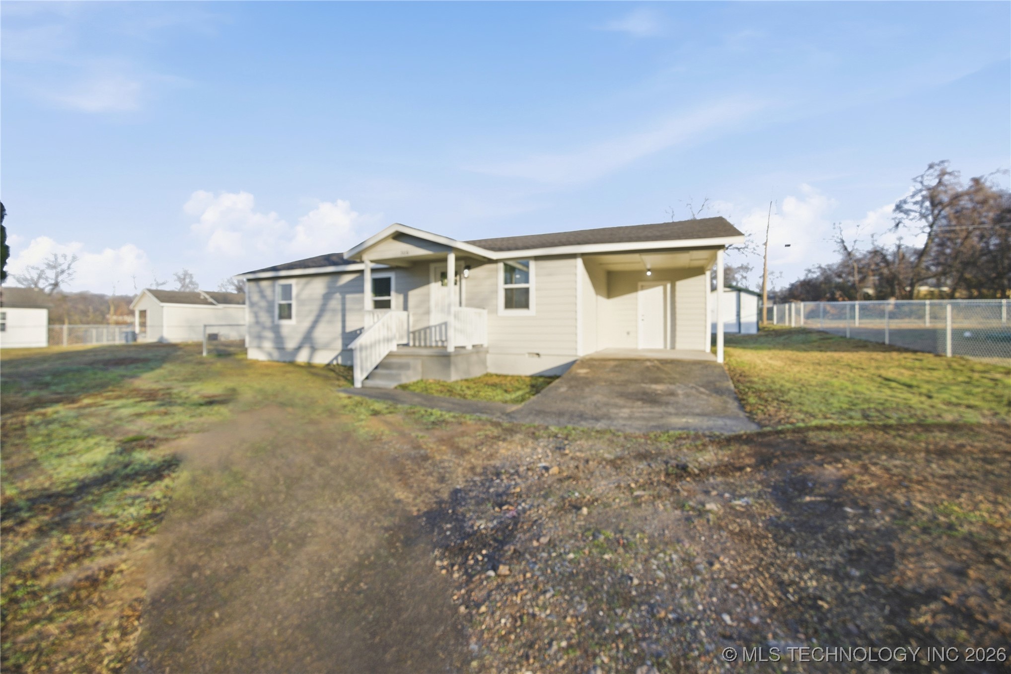 306 First Street Property Photo 2