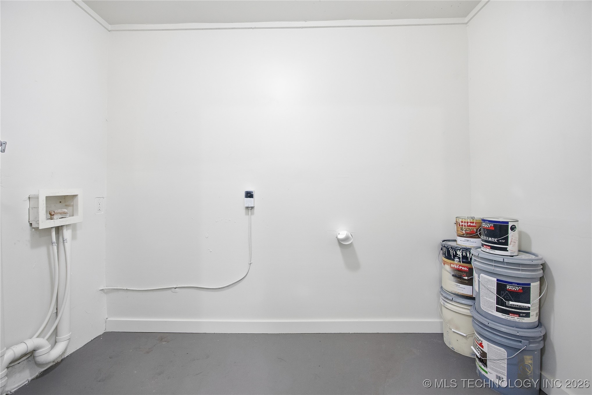 306 First Street Property Photo 12