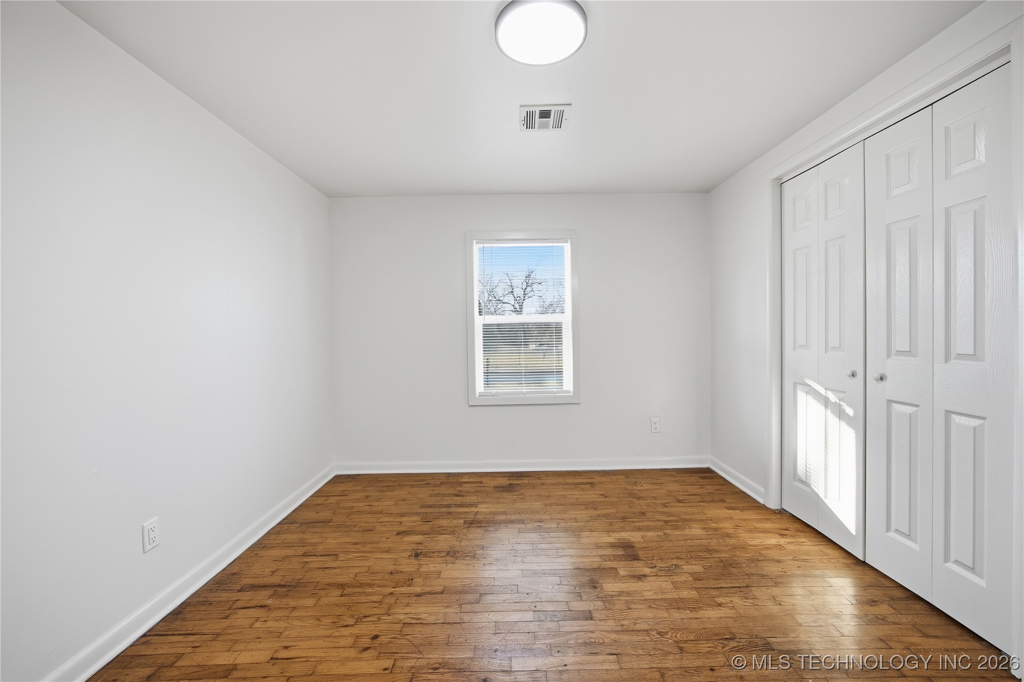 306 First Street Property Photo 15