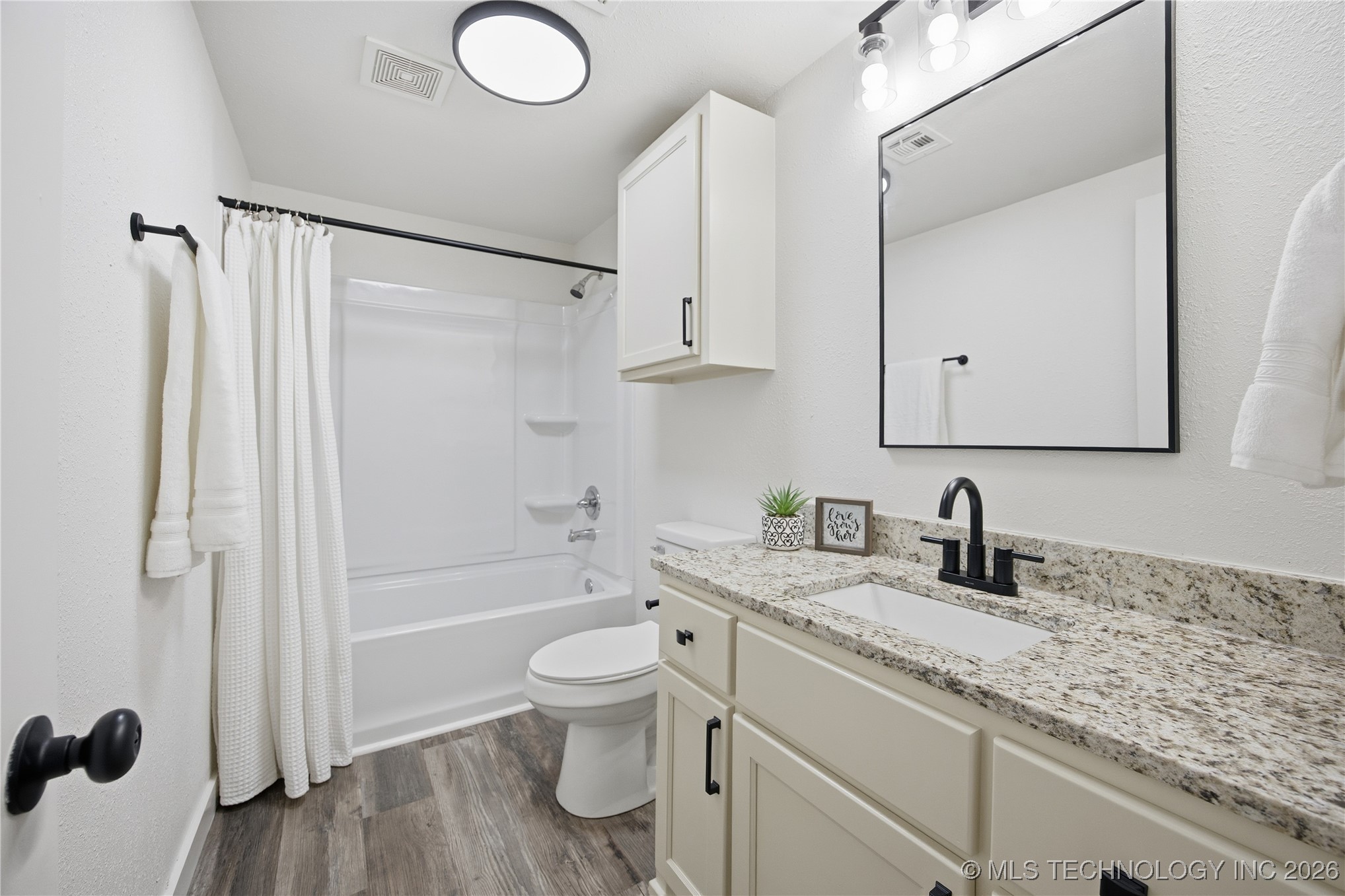 306 First Street Property Photo 19