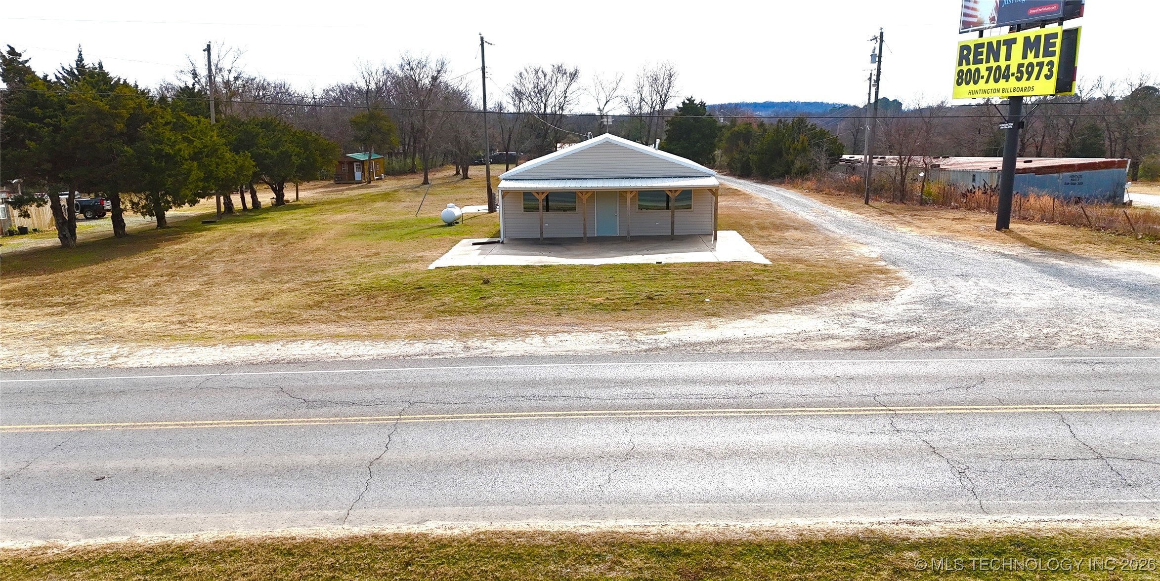 418940 Texanna Road Property Photo 2