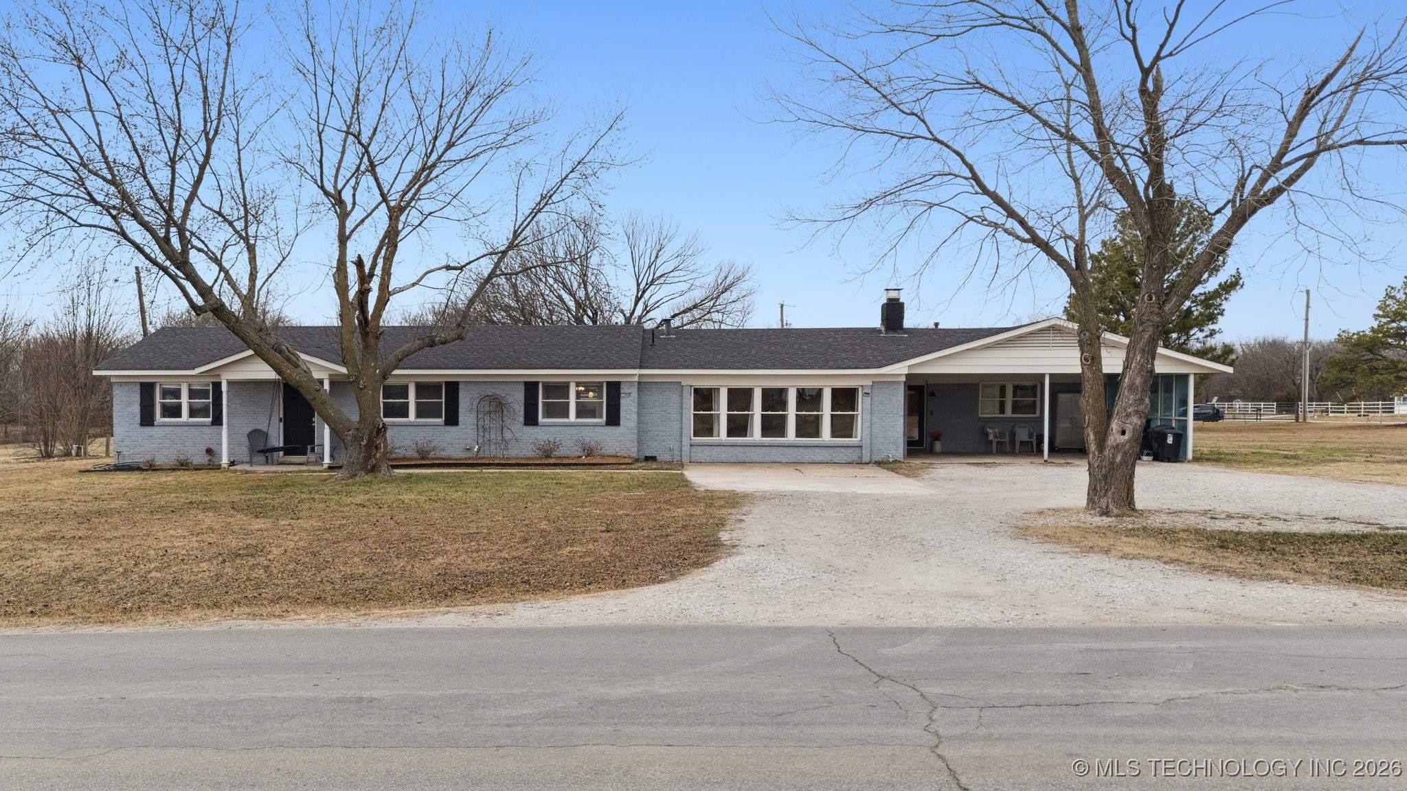 12440 N 97th East Avenue Property Photo 2