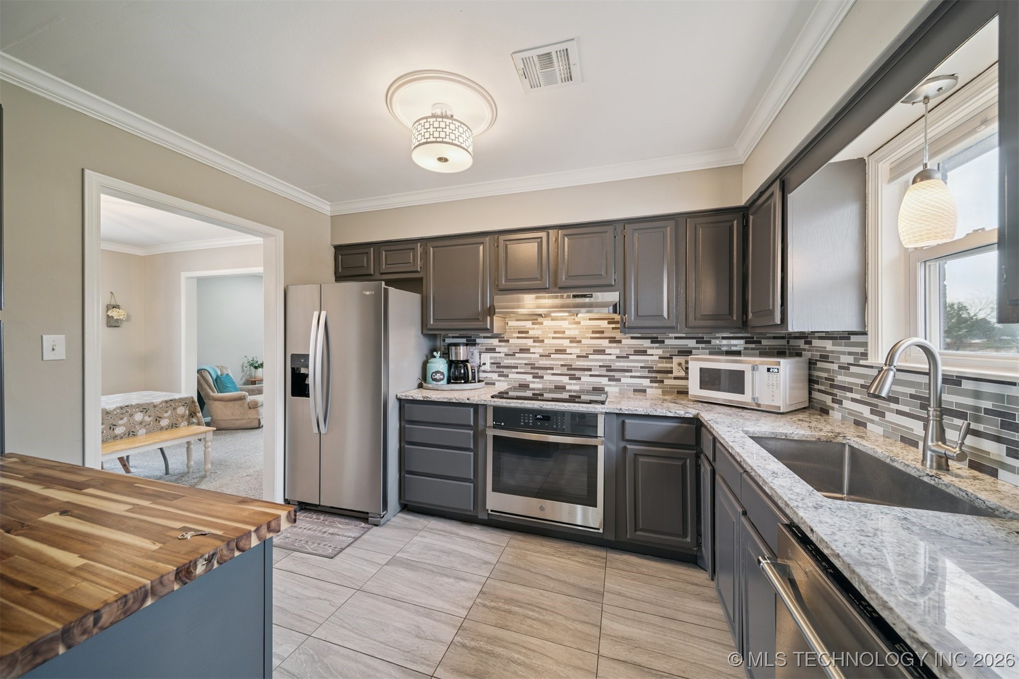 12440 N 97th East Avenue Property Photo 10