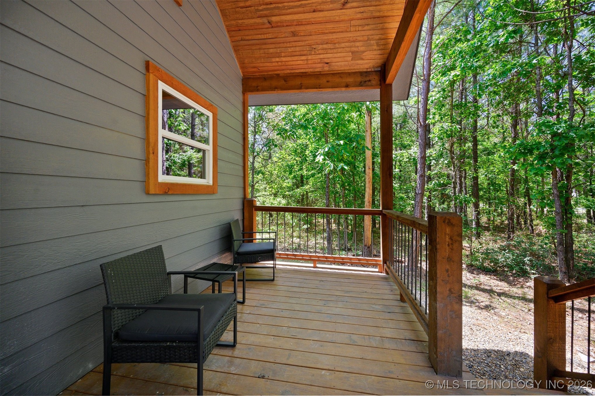 156 S Locust Trail Property Photo 6