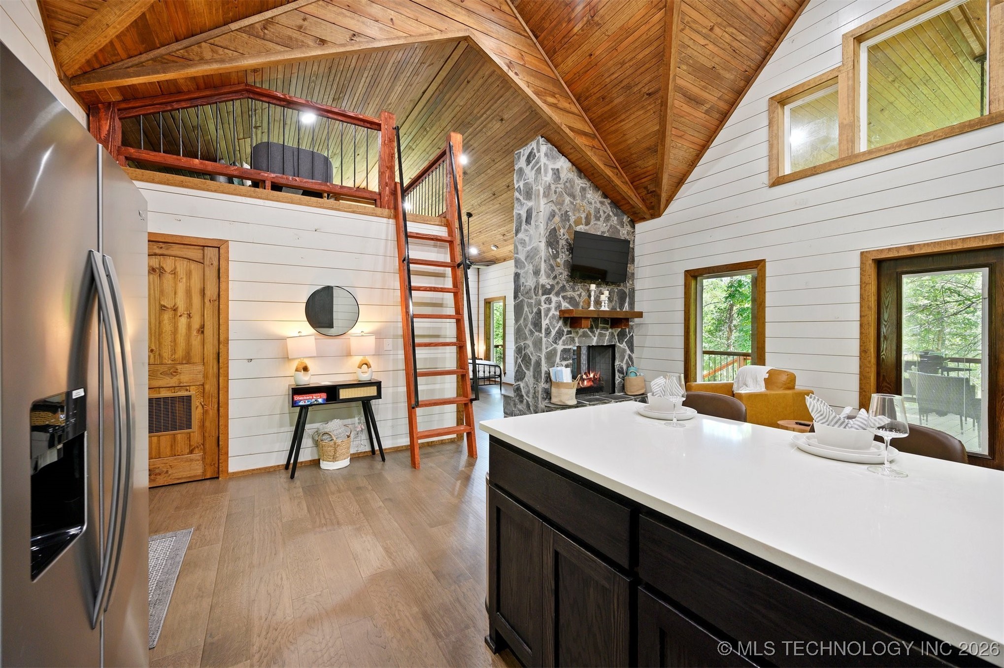 156 S Locust Trail Property Photo 15