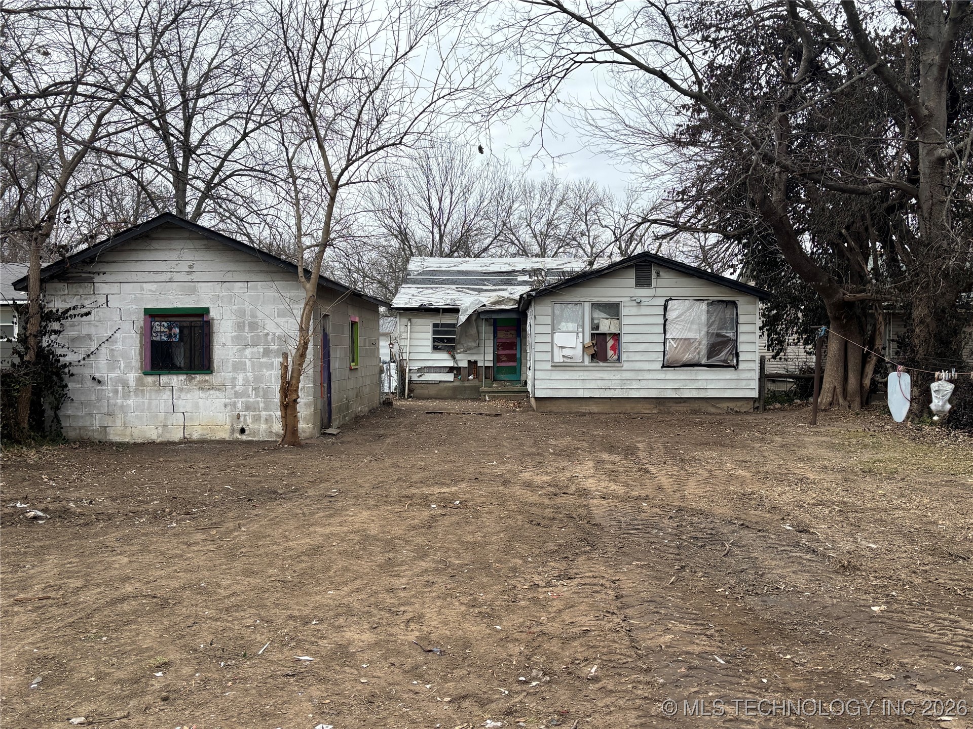 418 S Thompson Property Photo 3