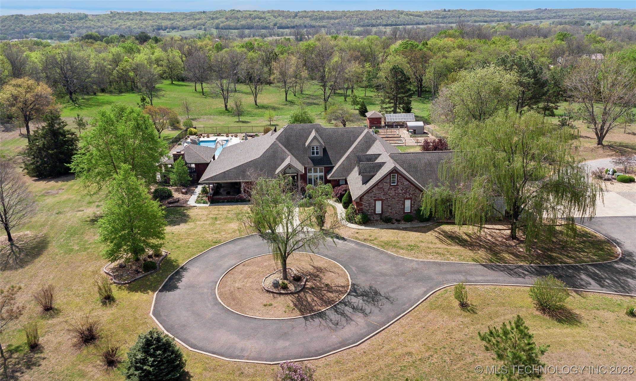 2372 Fox Street Property Photo 2