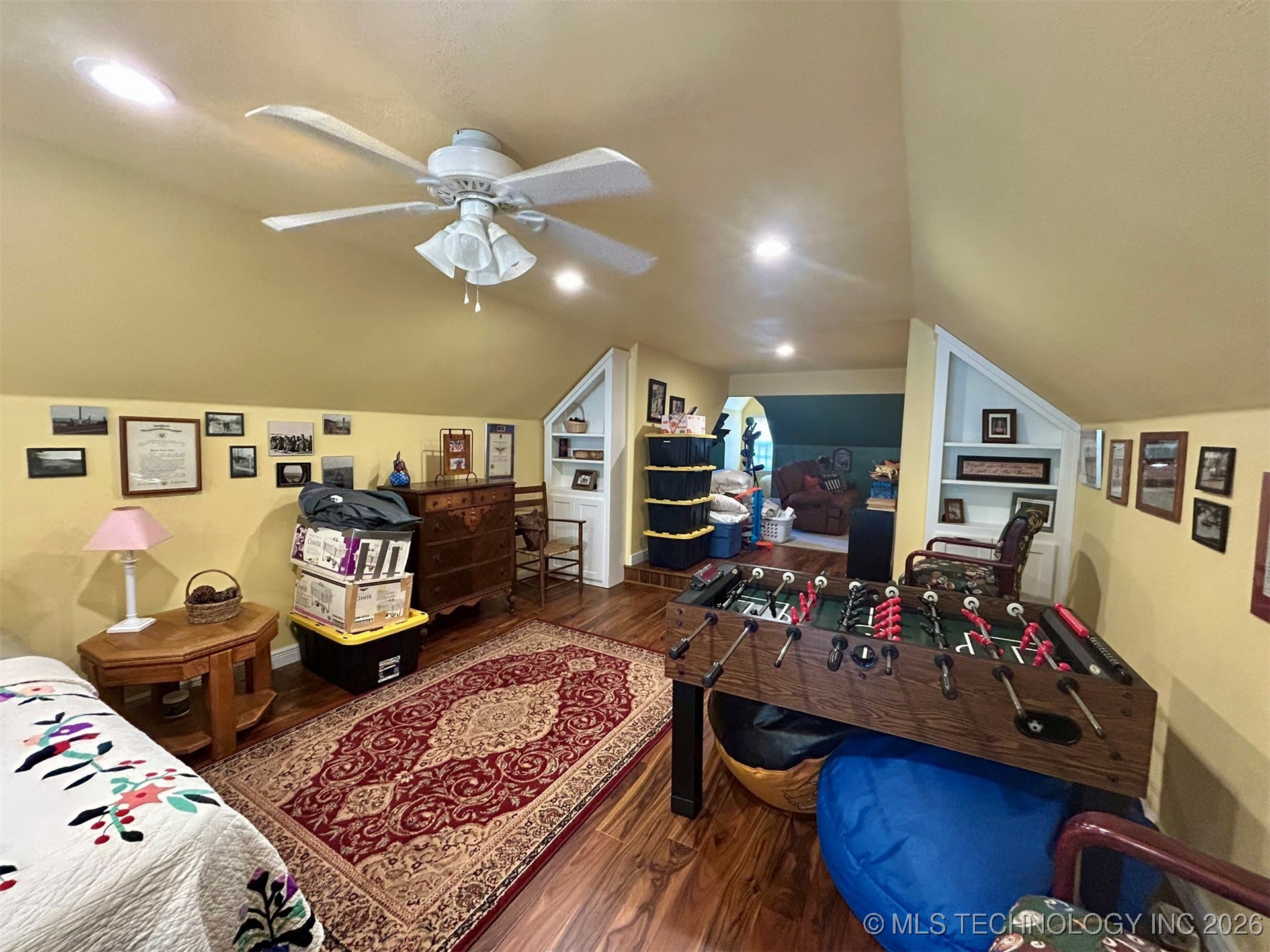 2372 Fox Street Property Photo 25