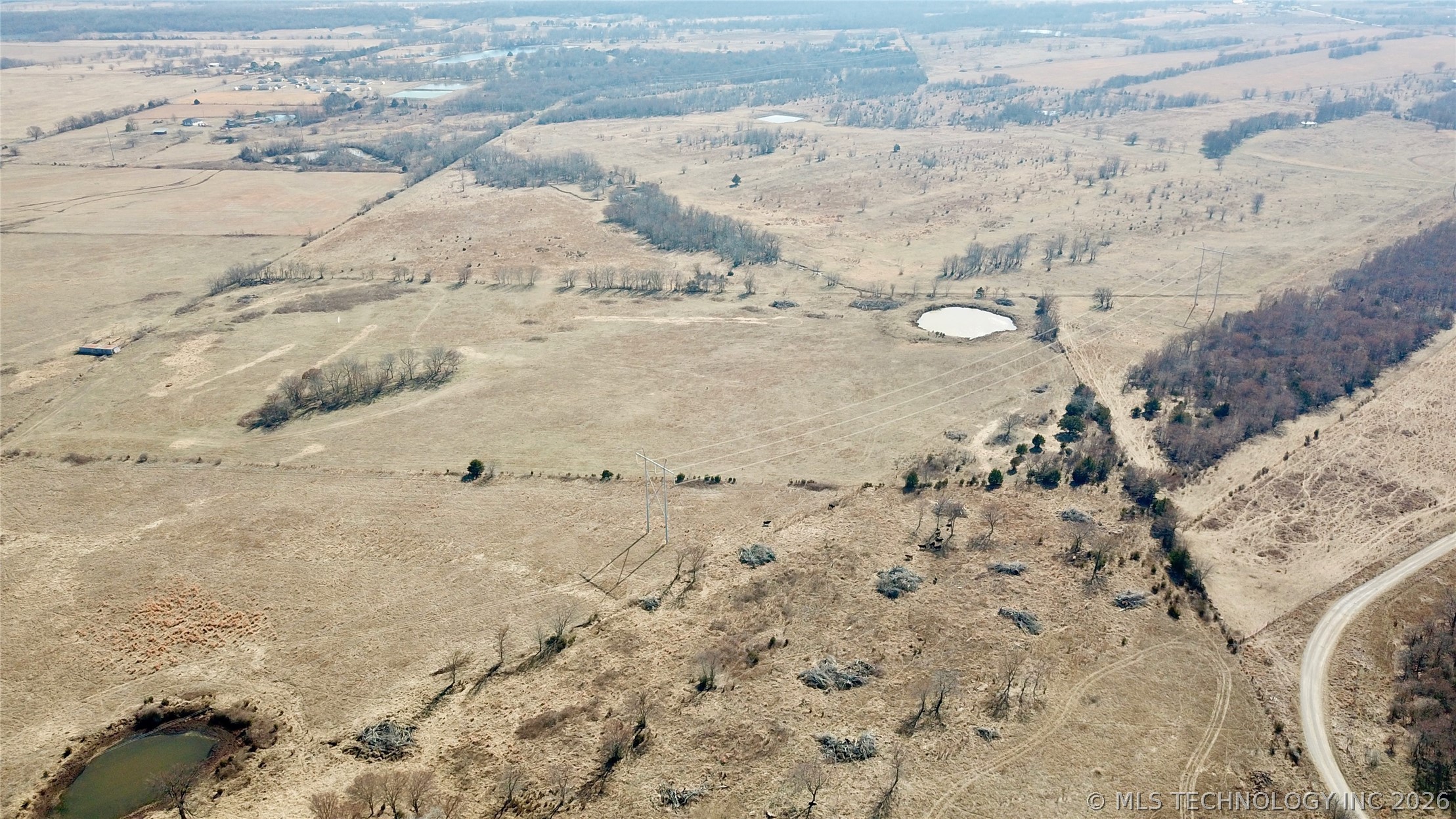 Hwy 63 Property Photo 19