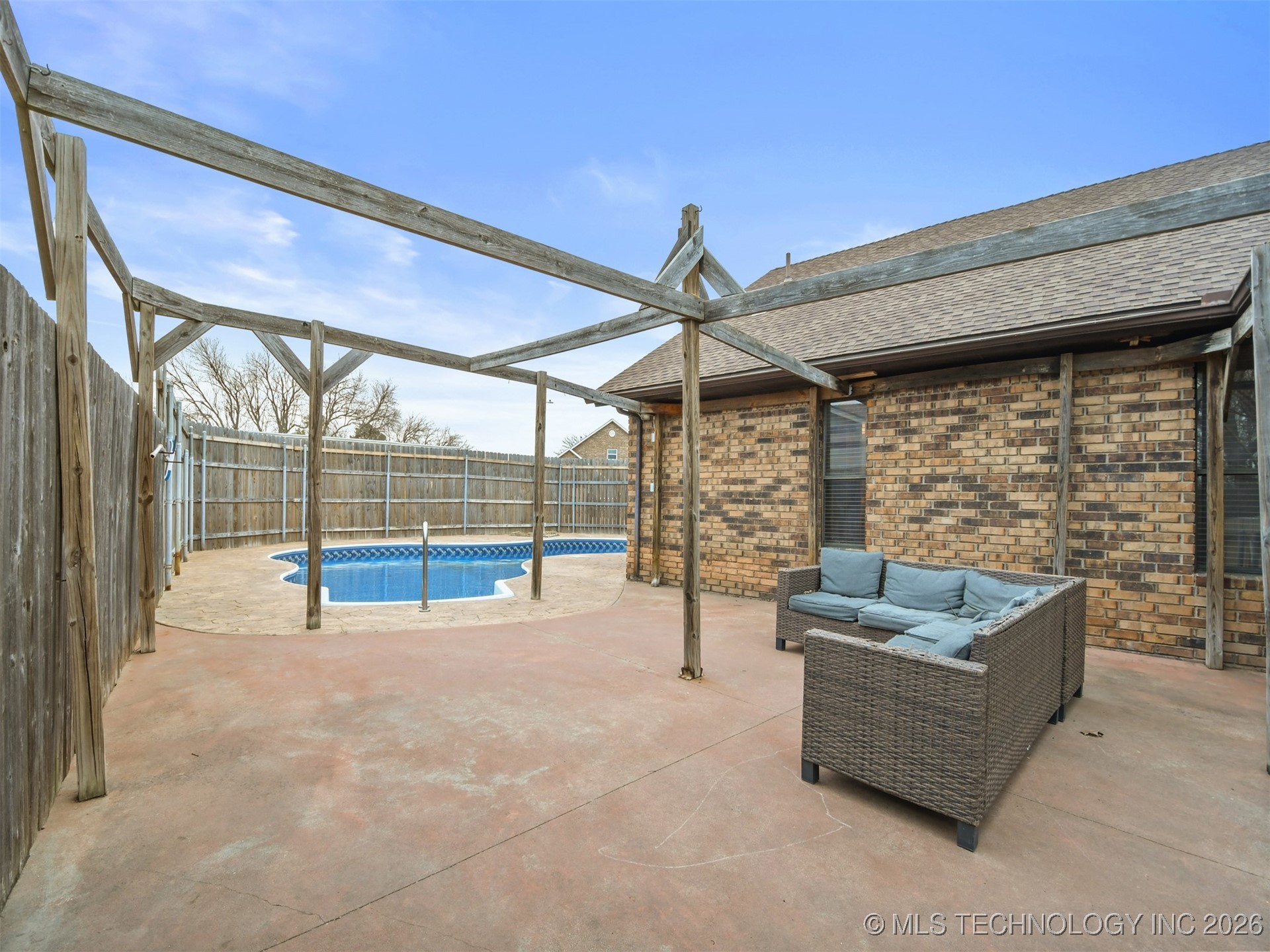 1515 Ward Road Property Photo 15