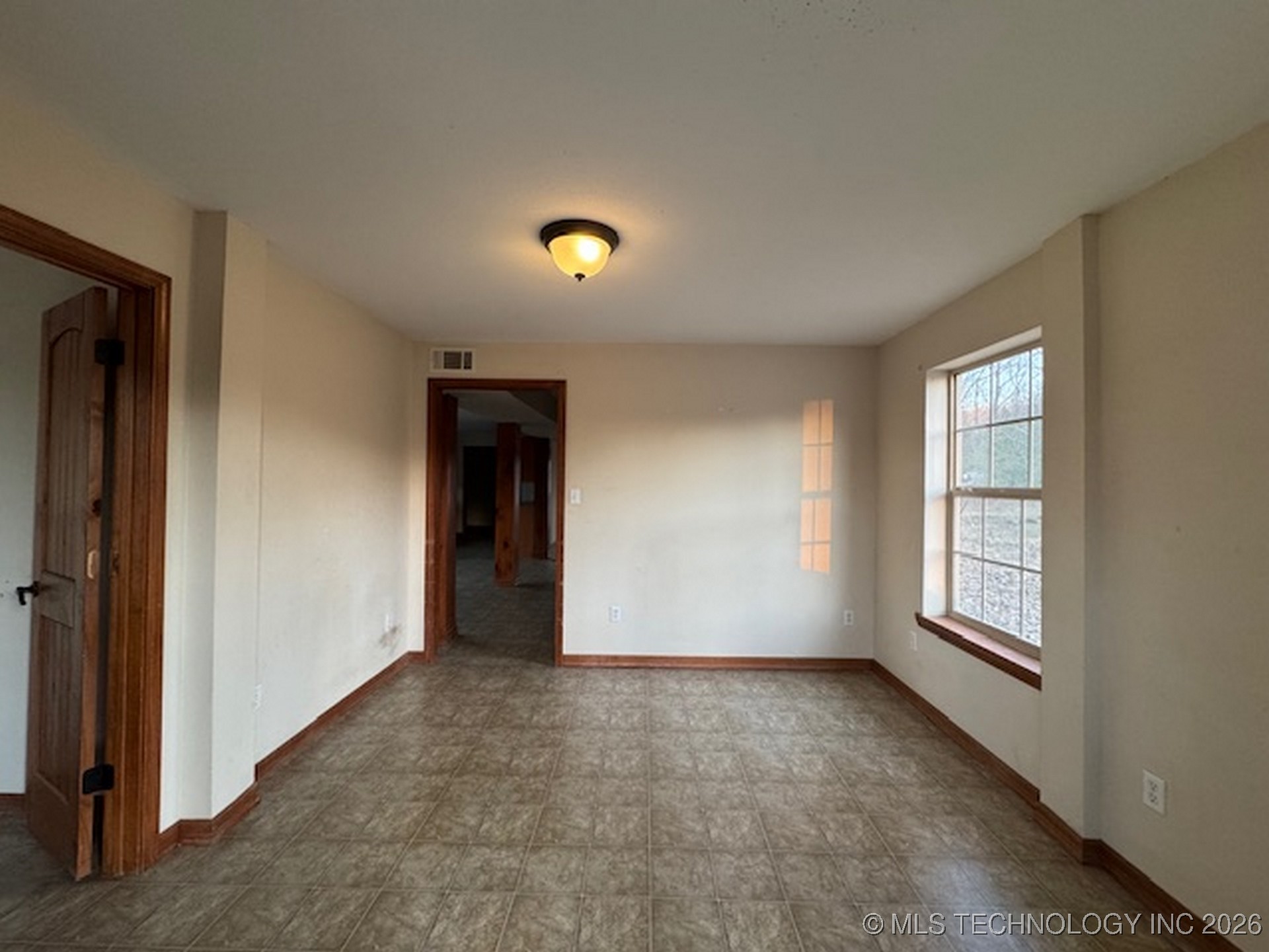 111645 S 4593 Road Property Photo 7