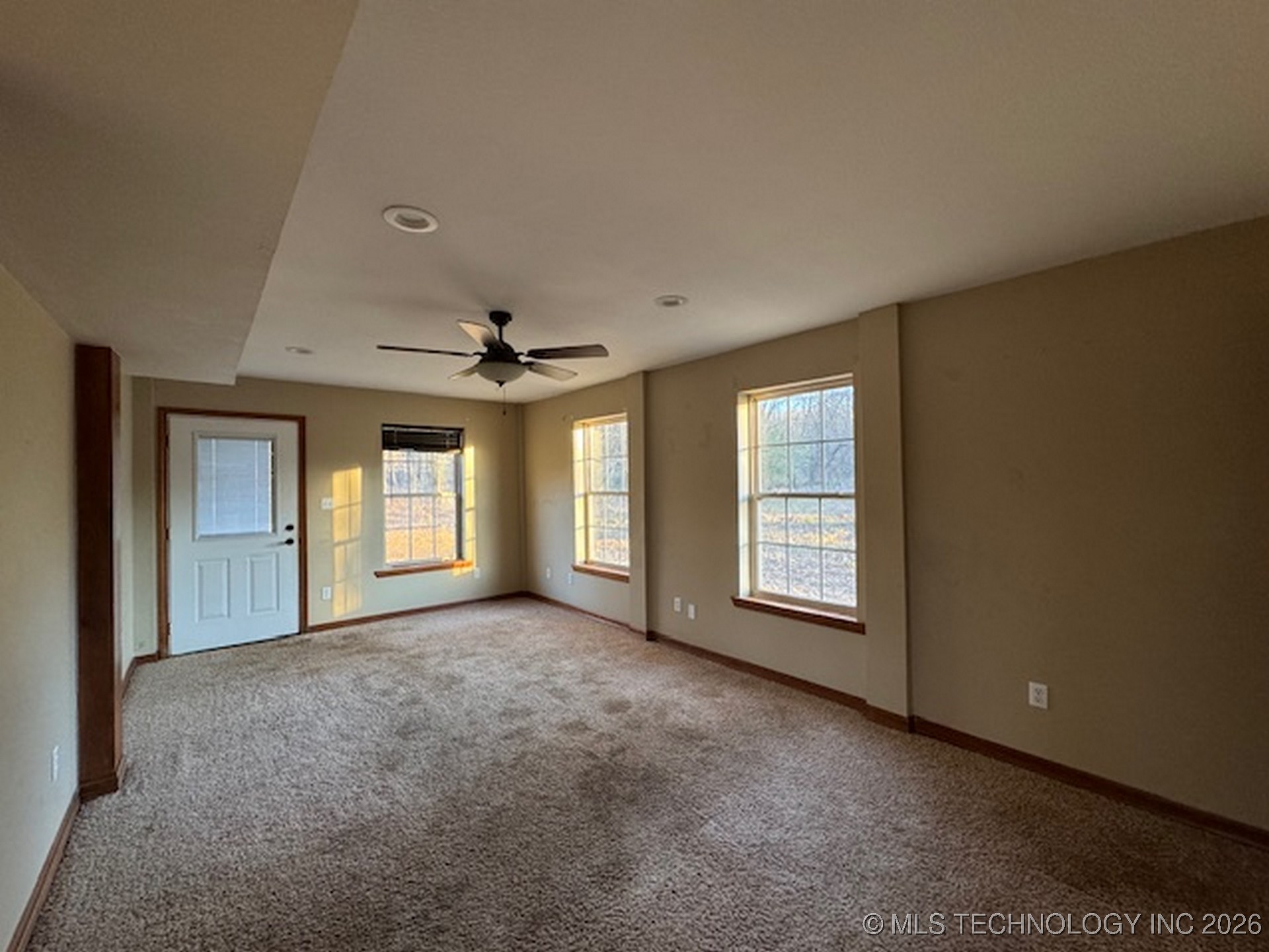 111645 S 4593 Road Property Photo 9