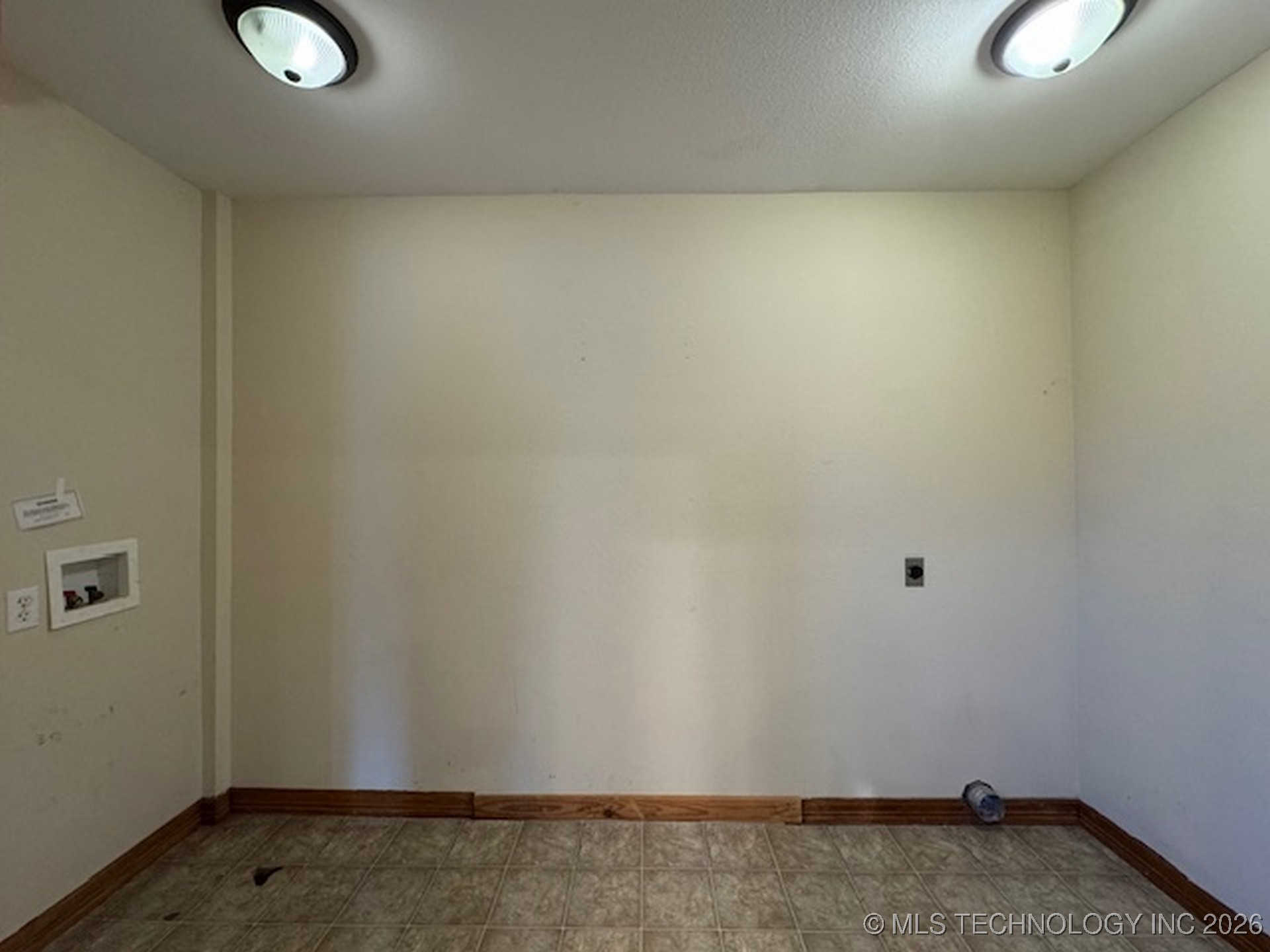 111645 S 4593 Road Property Photo 17