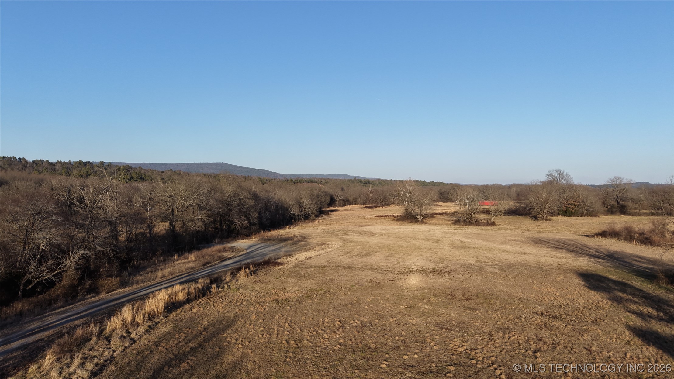 100 Property Photo 19