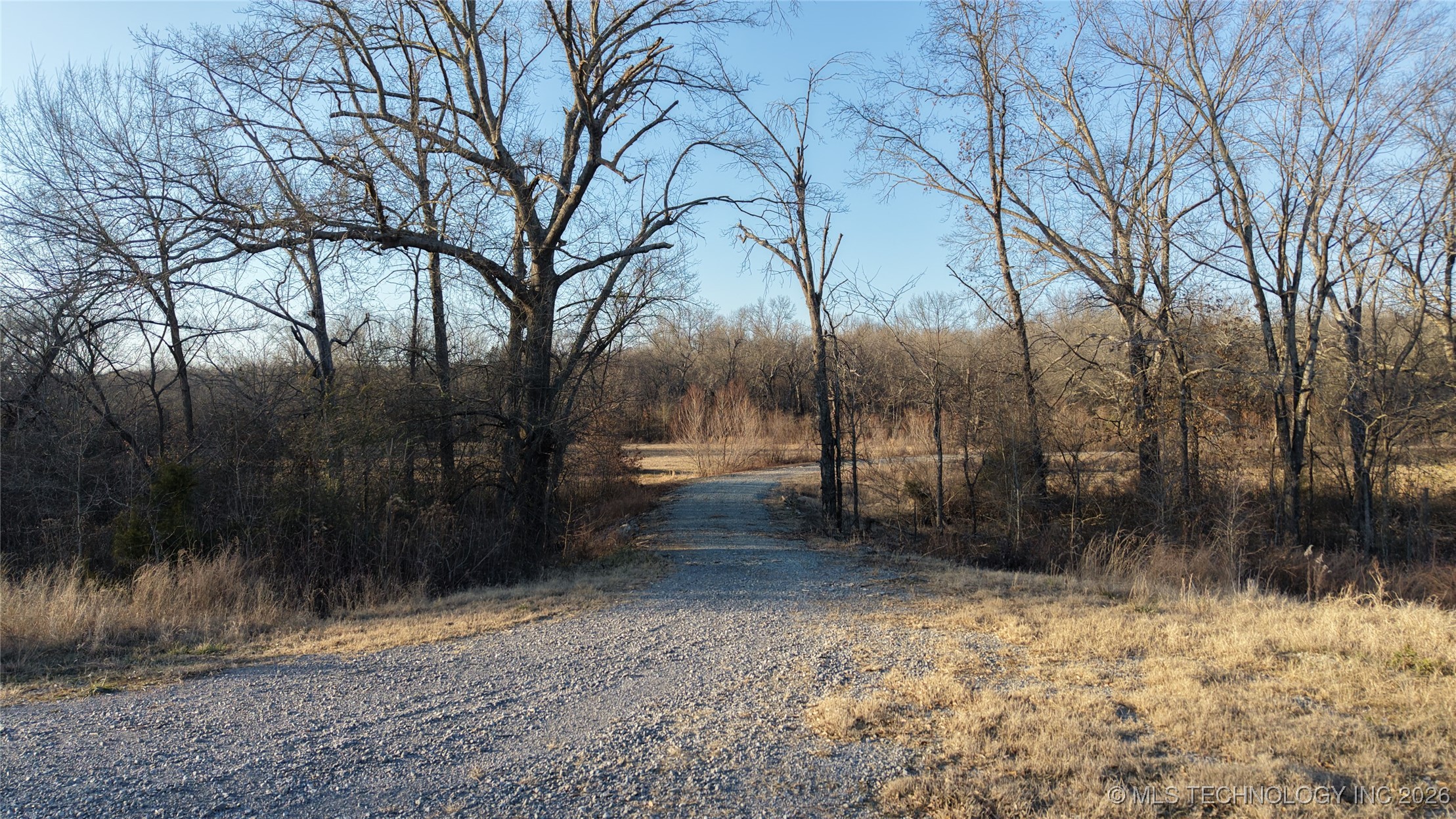 100 Property Photo 21