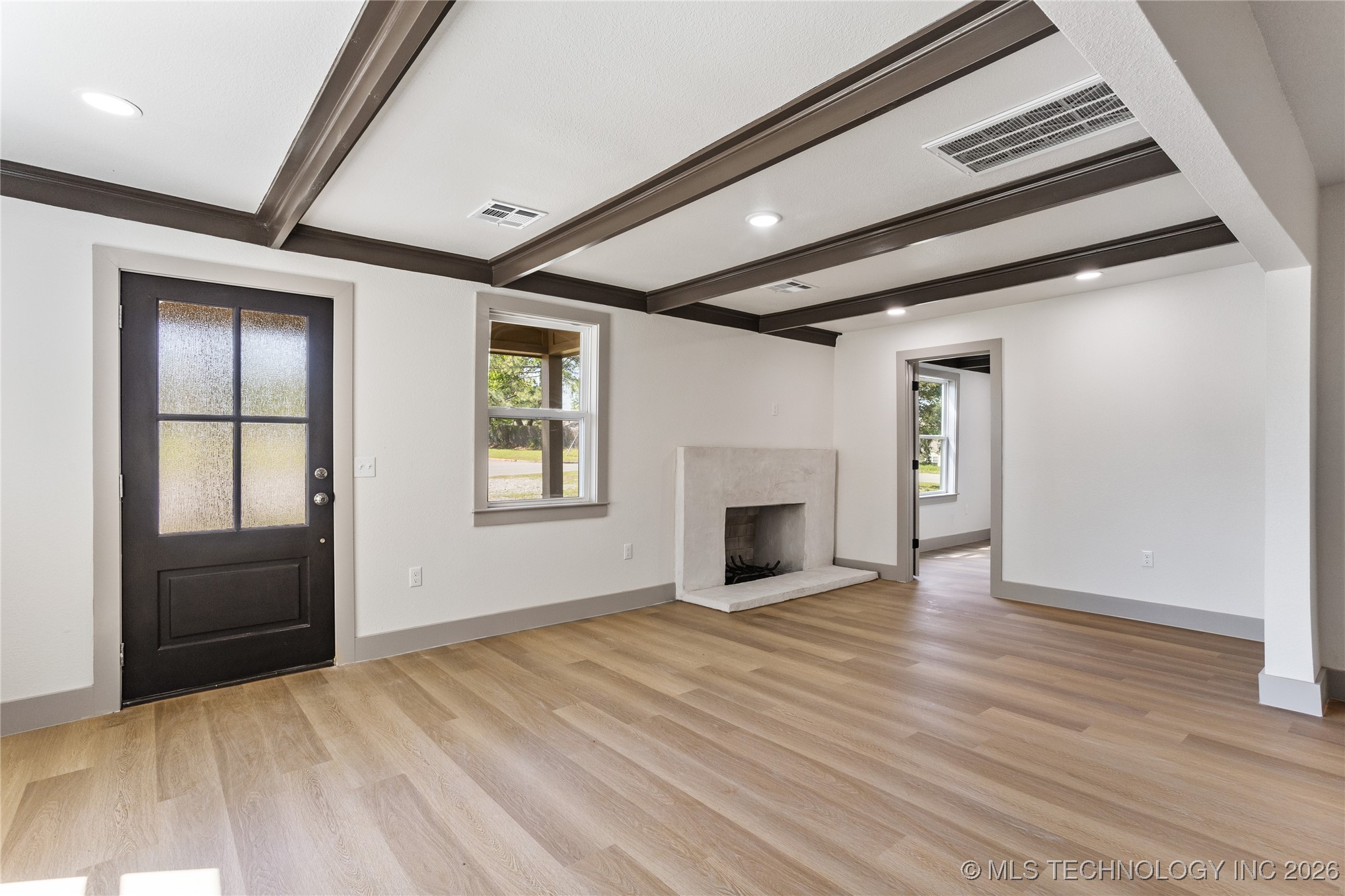 824 Wilson Property Photo 4