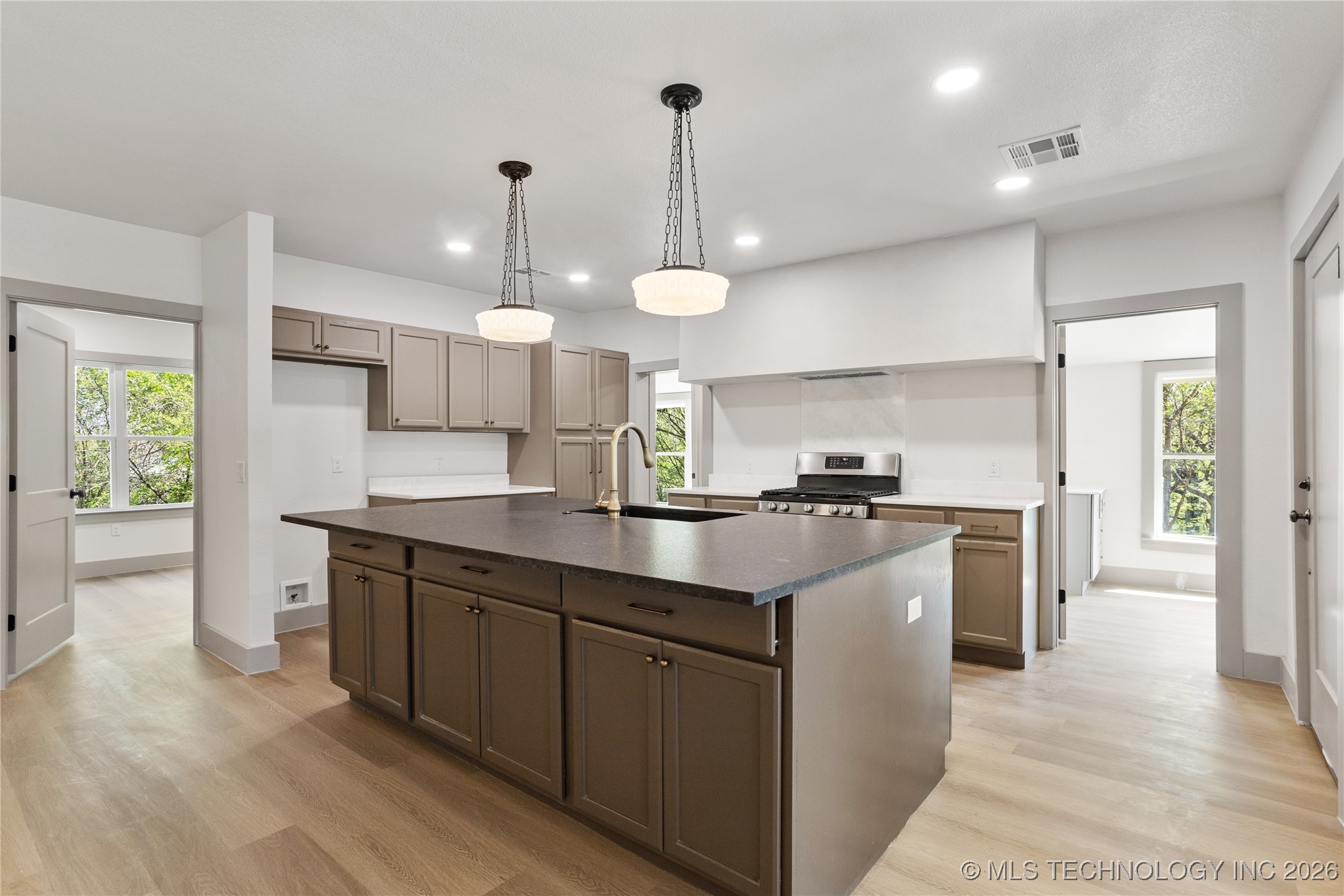 824 Wilson Property Photo 15