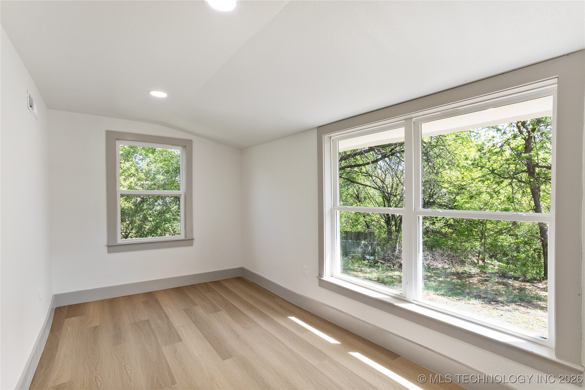 824 Wilson Property Photo 28