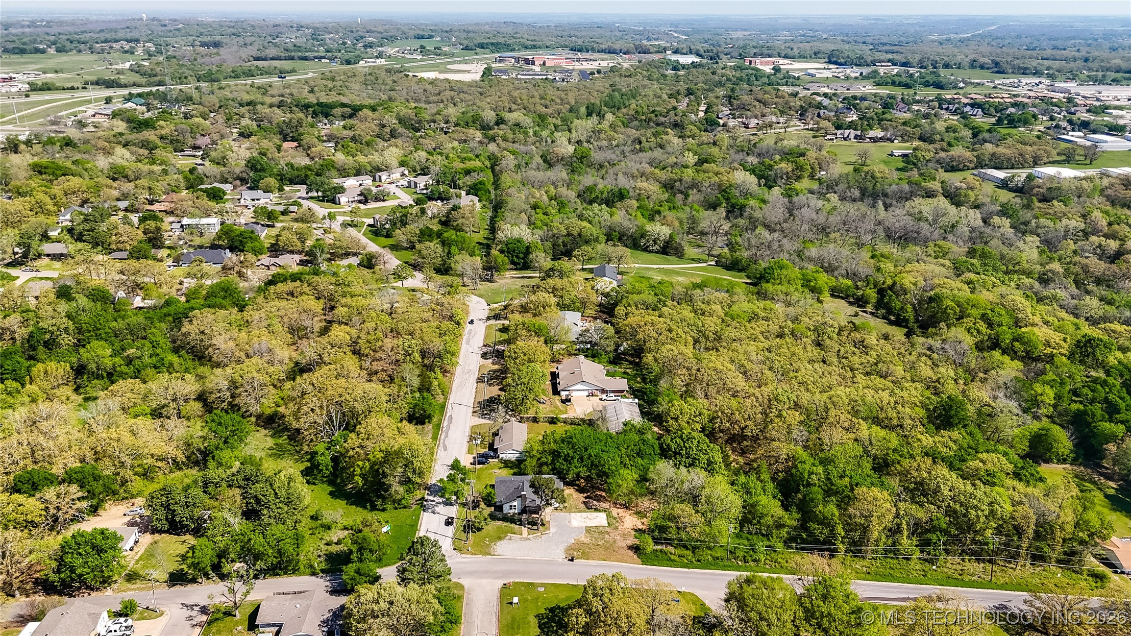 824 Wilson Property Photo 36