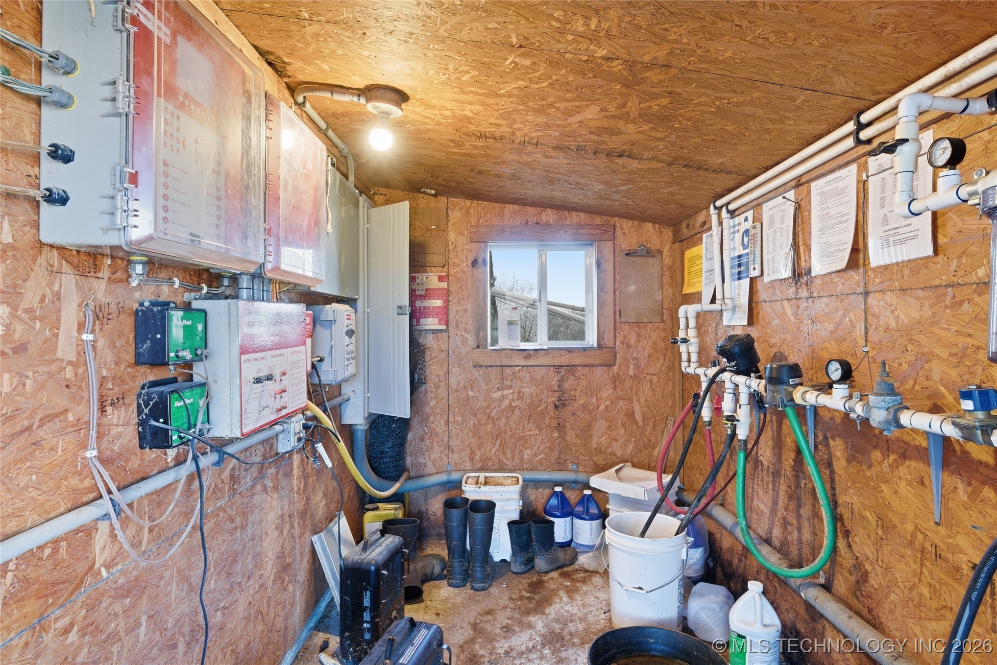 4318 S 445 Road Property Photo 15