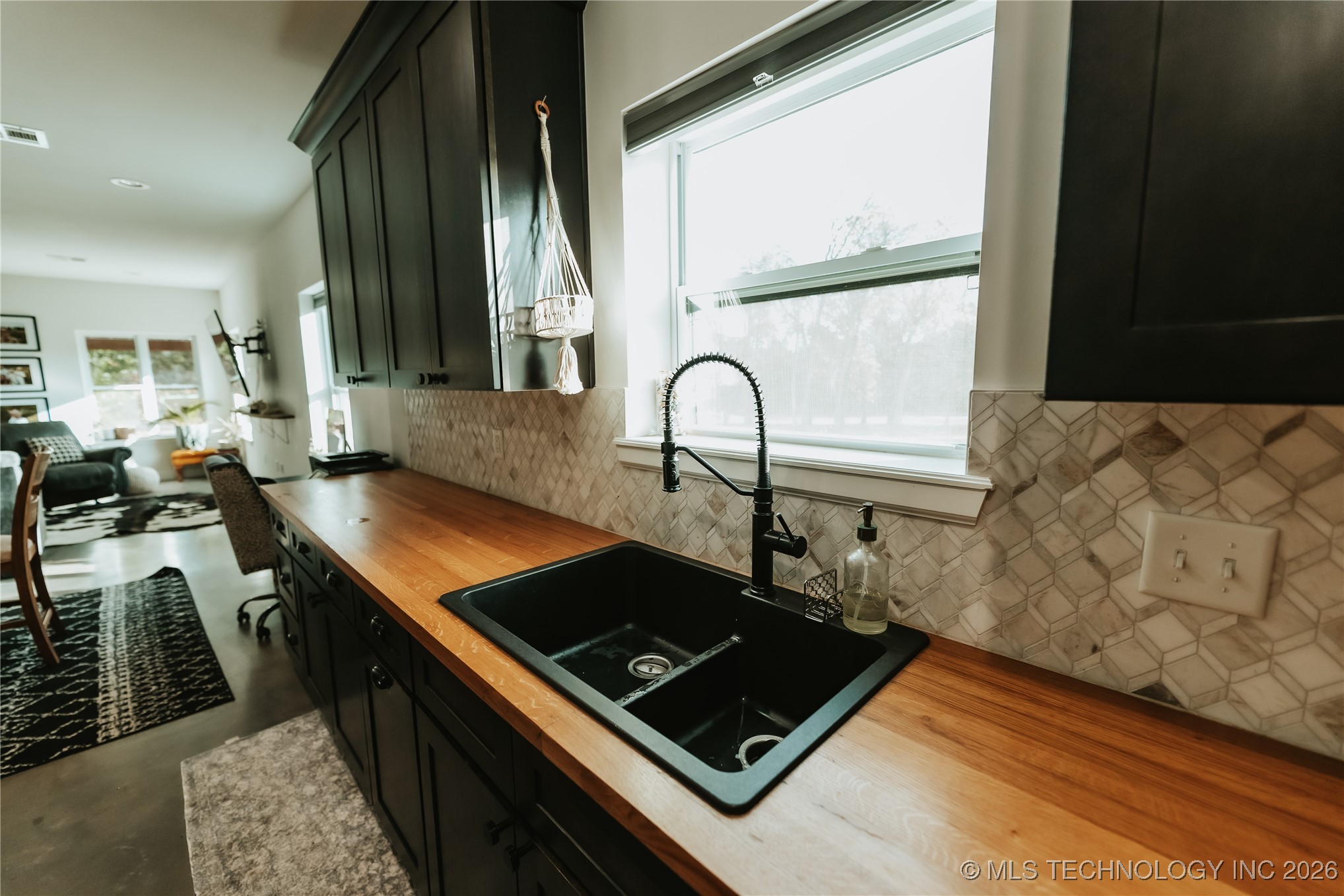 348550 E Parkside Drive Property Photo 8