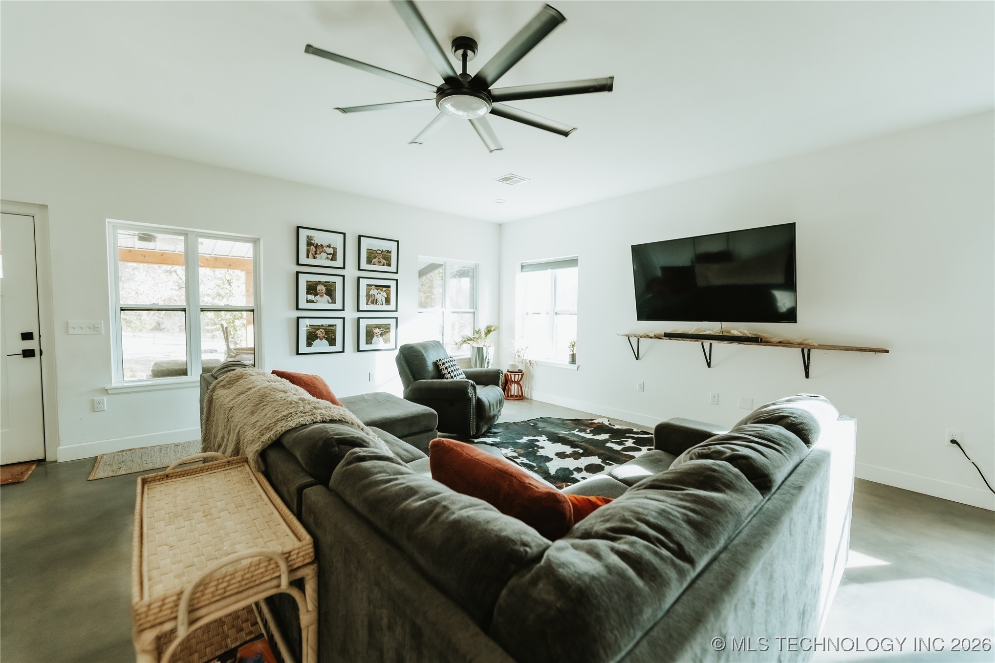 348550 E Parkside Drive Property Photo 12