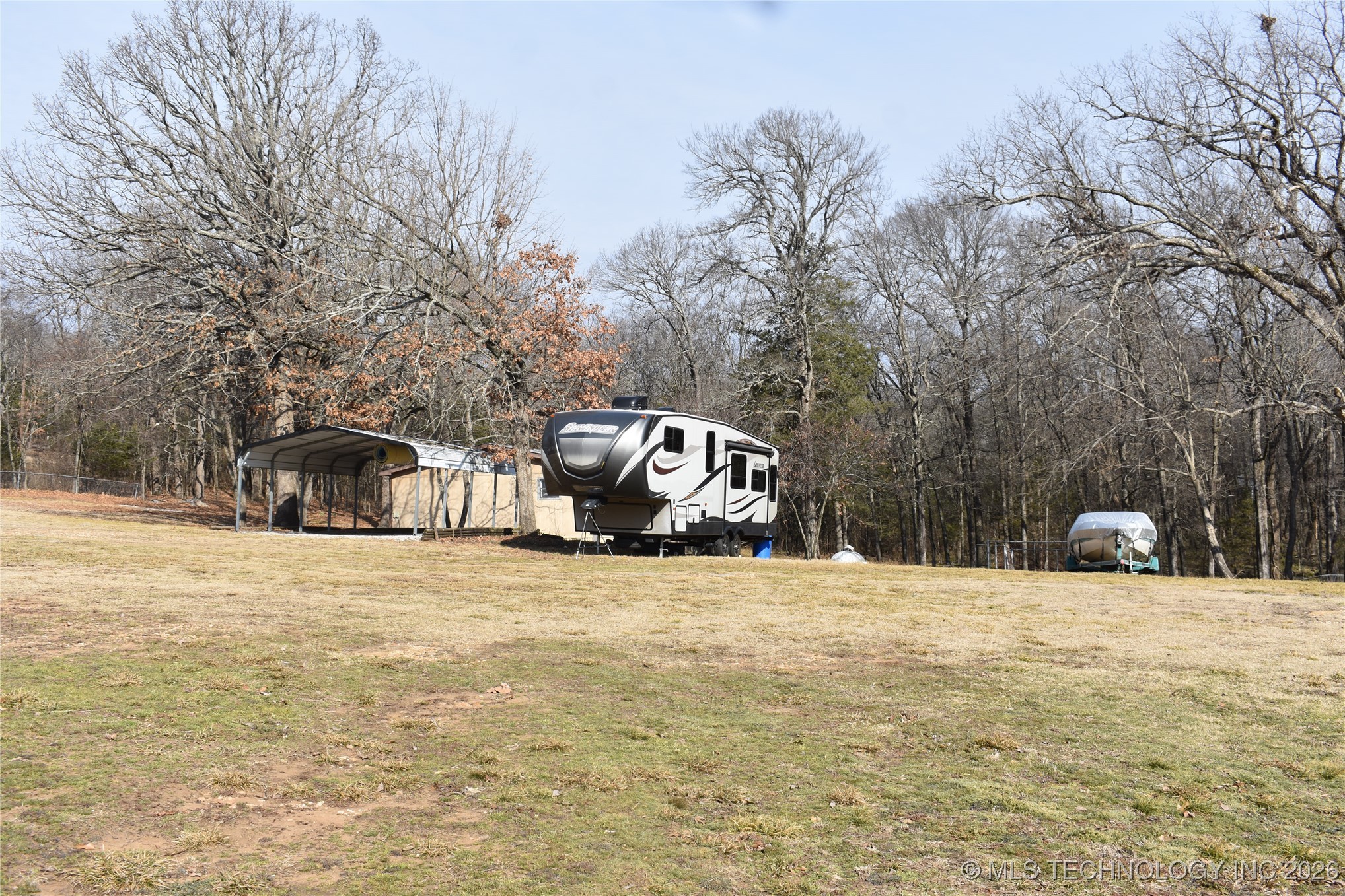 19002 W Woodhaven Drive Property Photo 10