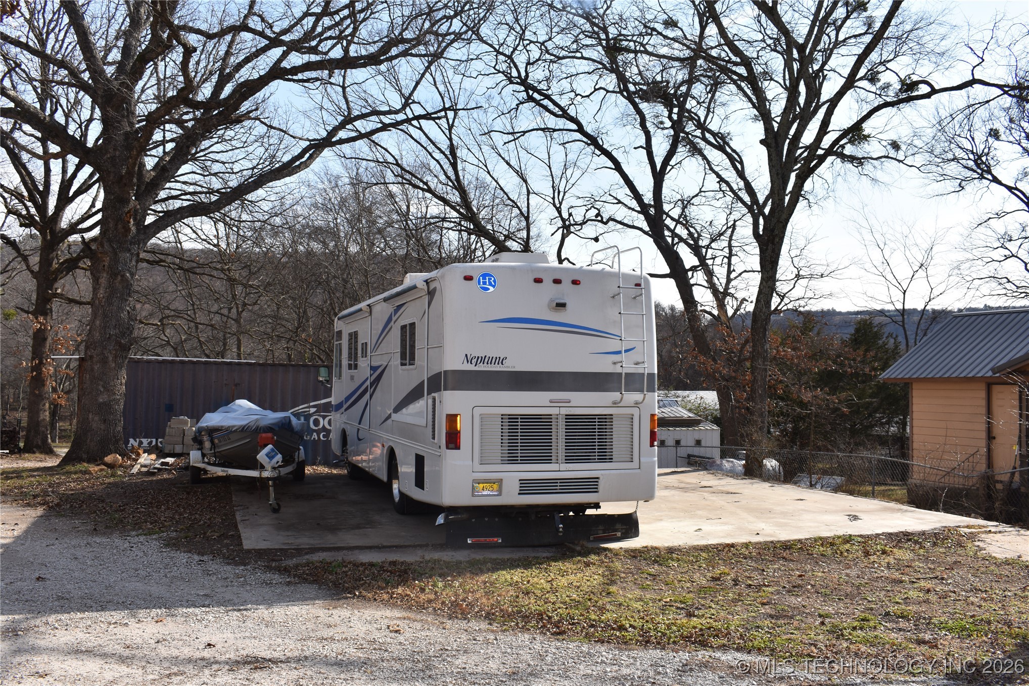 19002 W Woodhaven Drive Property Photo 25