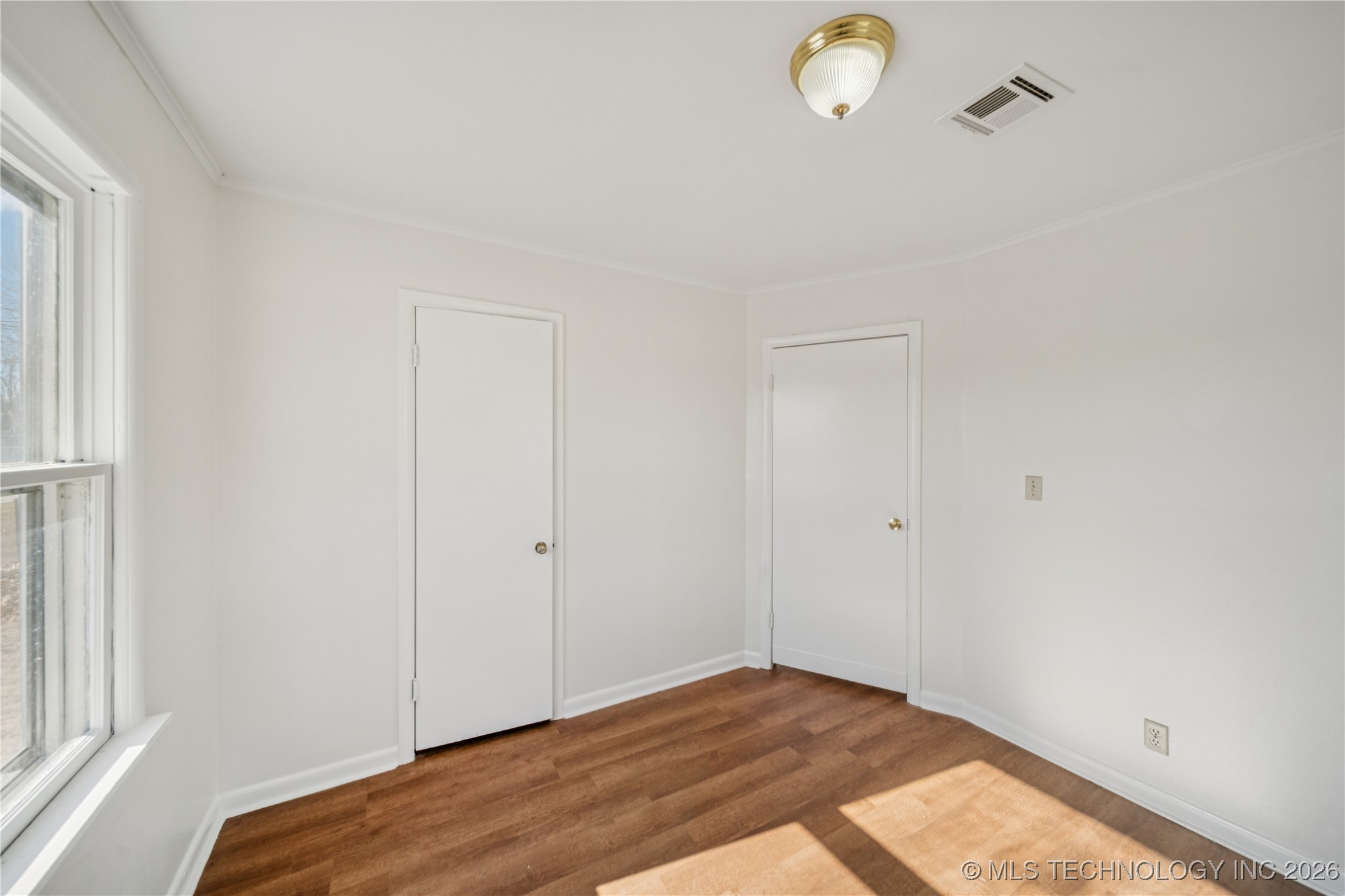 946 S Reavis Road Property Photo 18