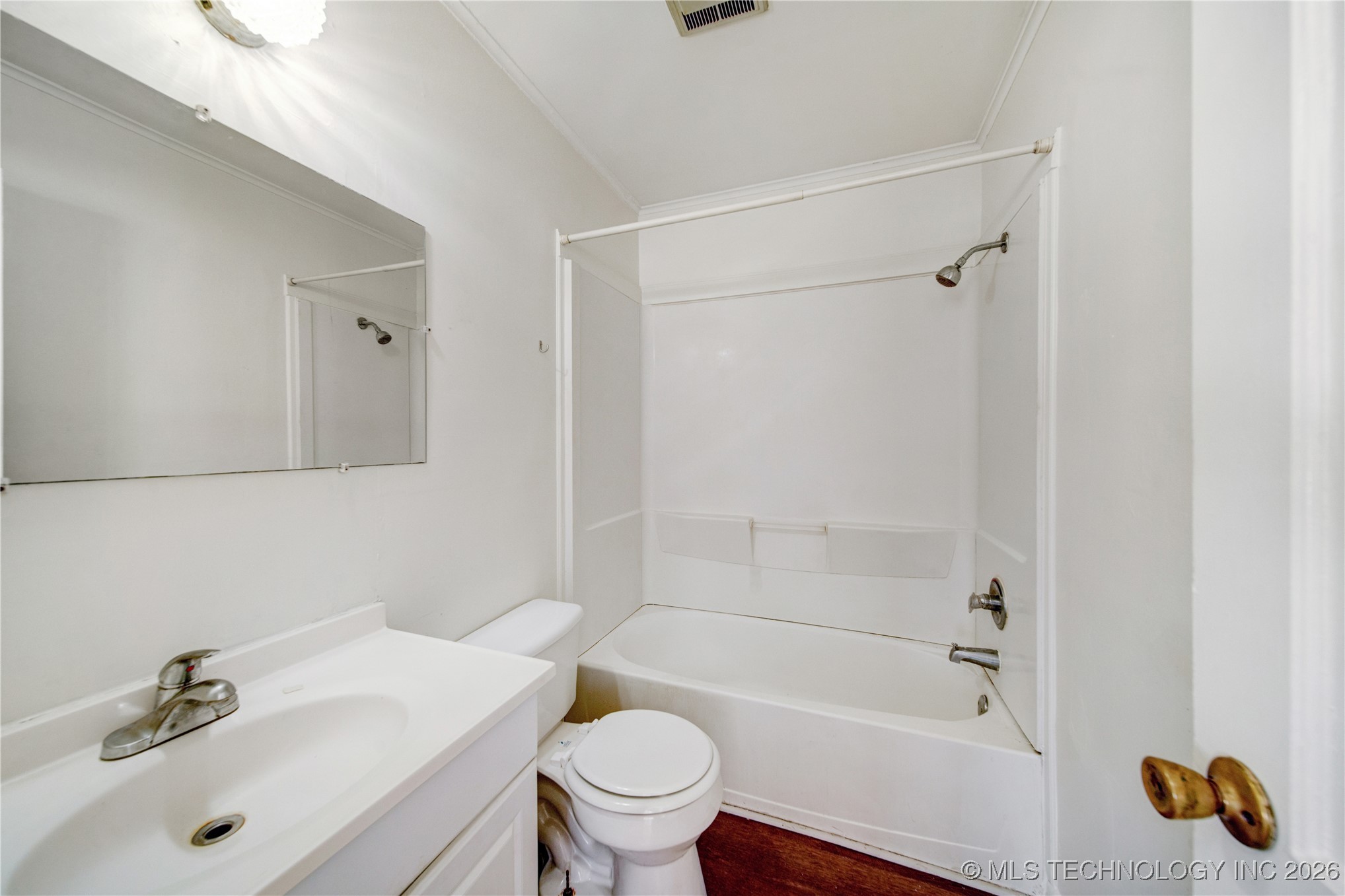 946 S Reavis Road Property Photo 19