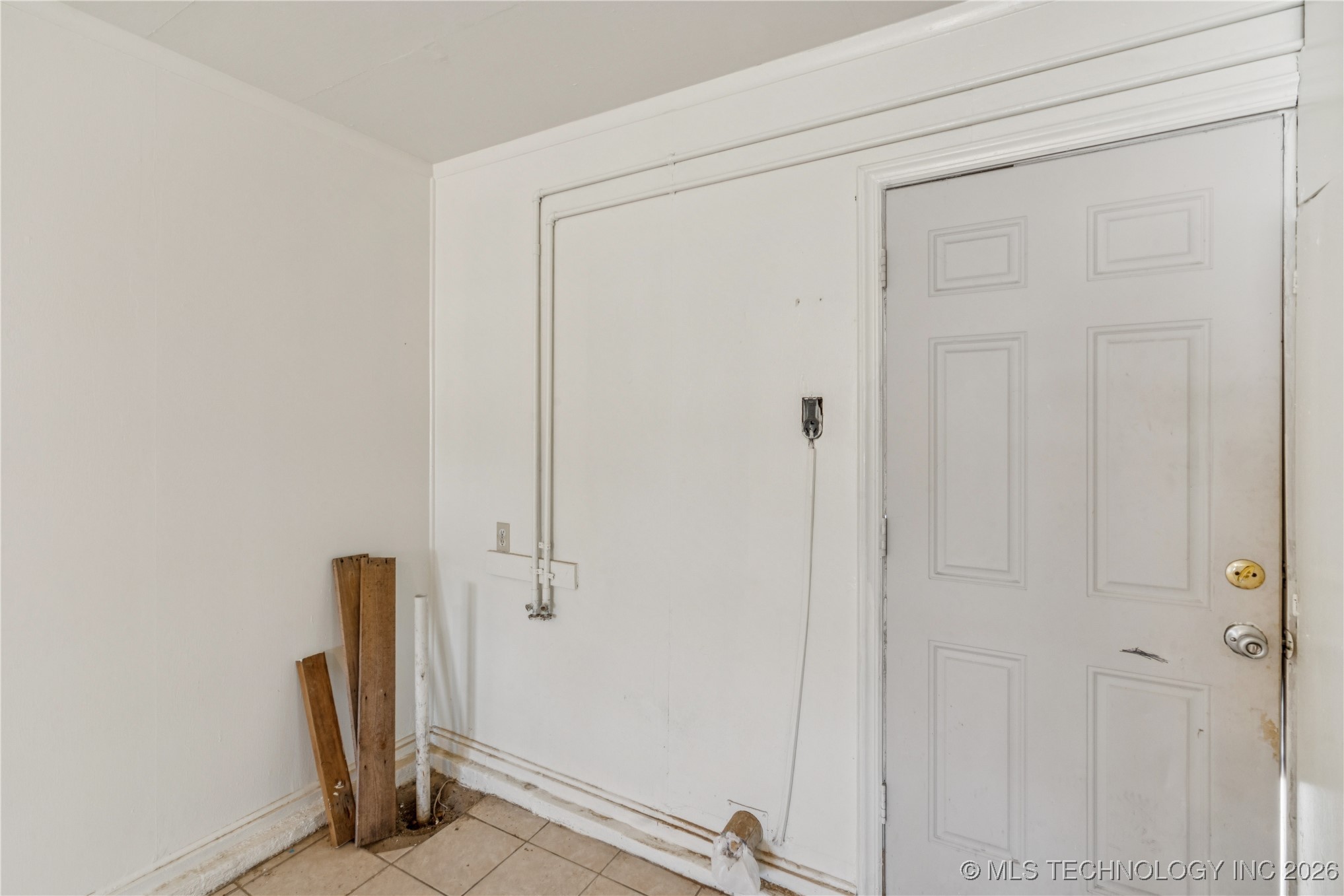 946 S Reavis Road Property Photo 22