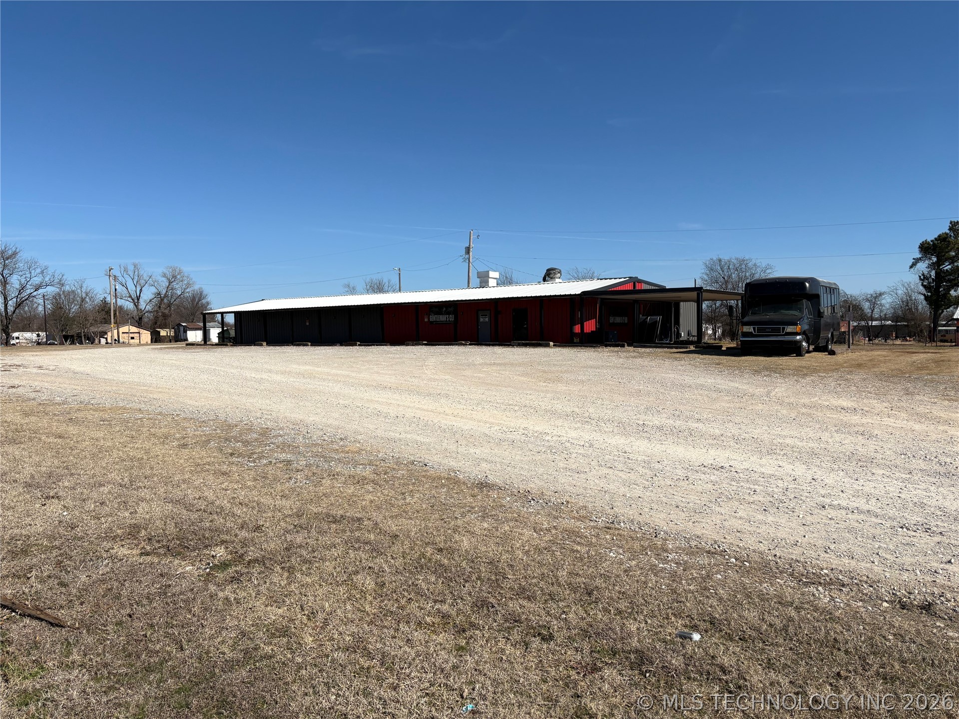 1704 Highway 70 E Property Photo 4