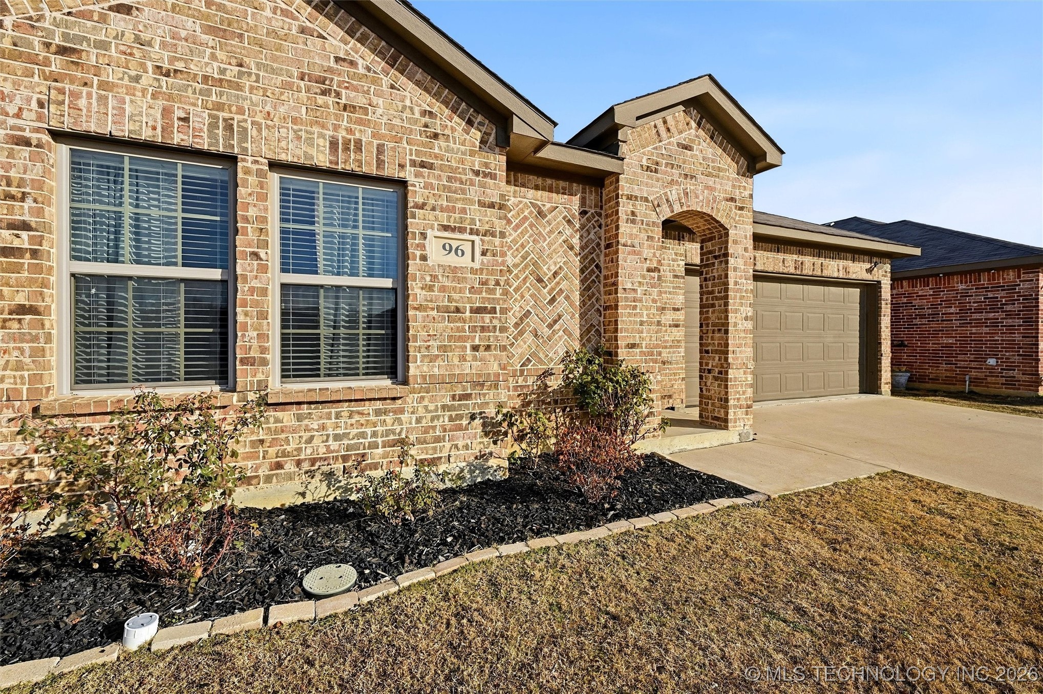 96 Tallgrass Property Photo 2
