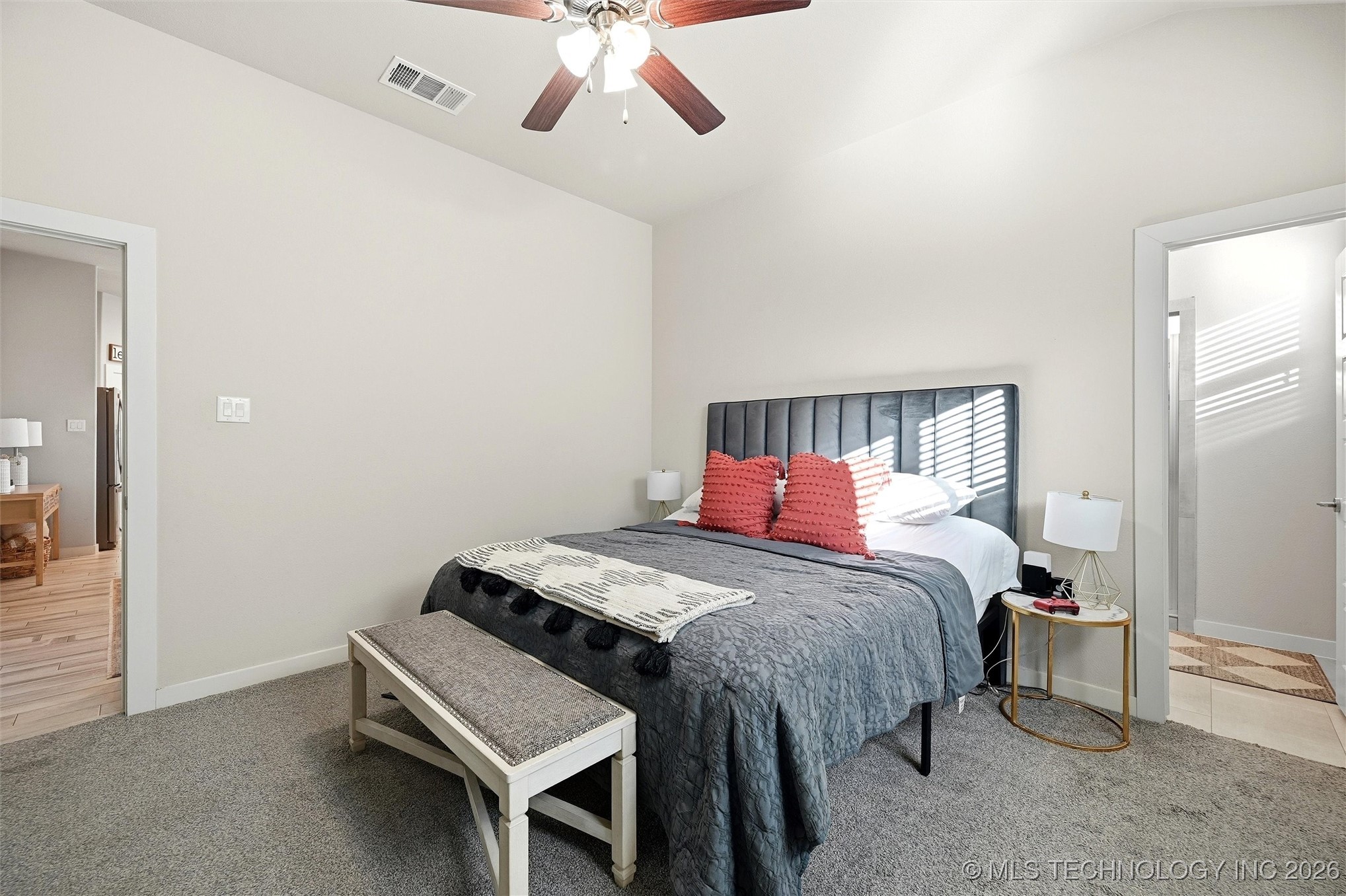 96 Tallgrass Property Photo 13
