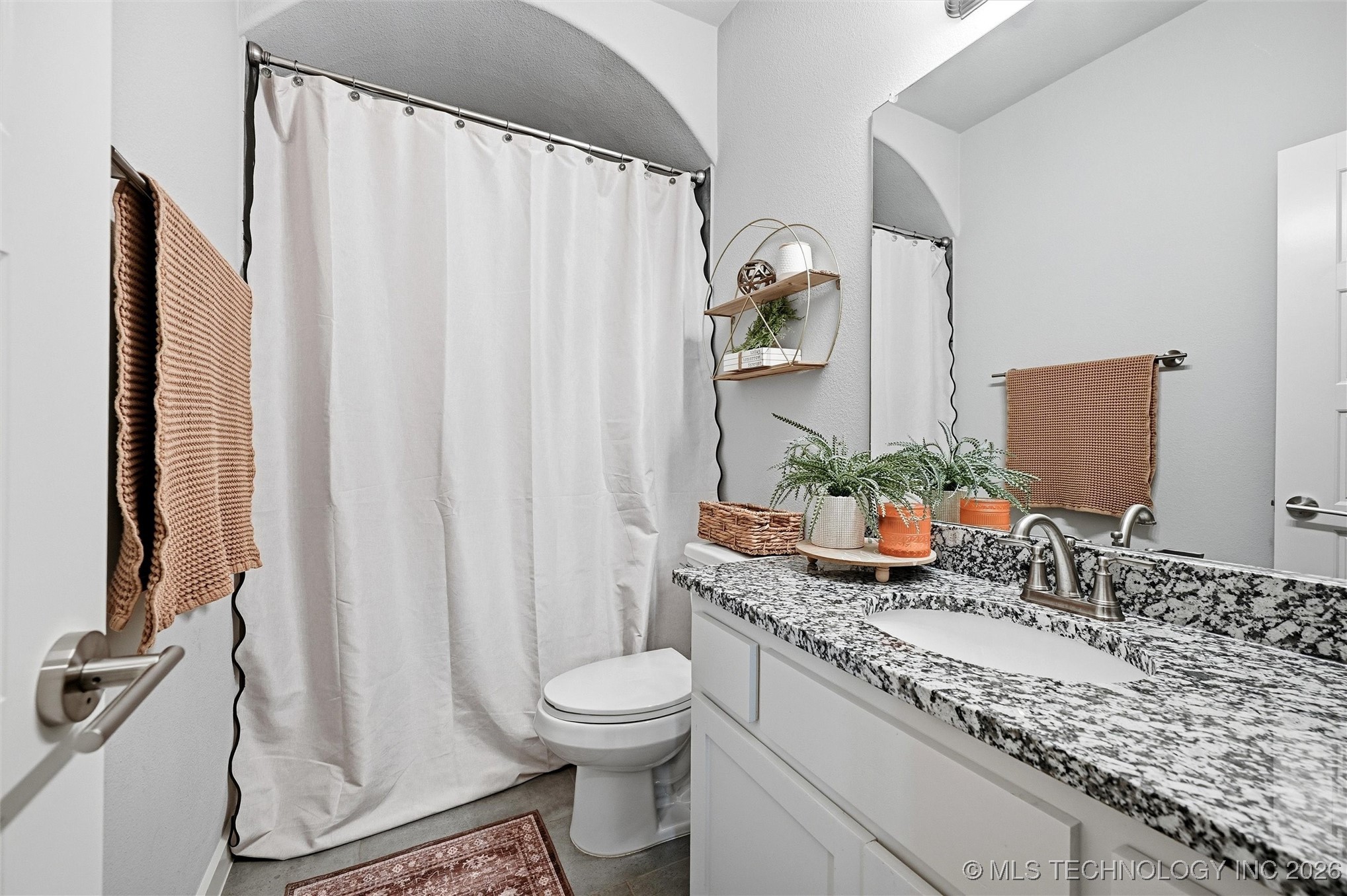 96 Tallgrass Property Photo 18
