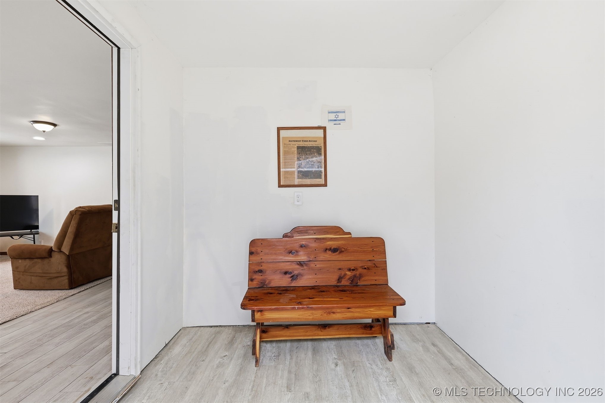 758 N Walnut Creek Drive Property Photo 4