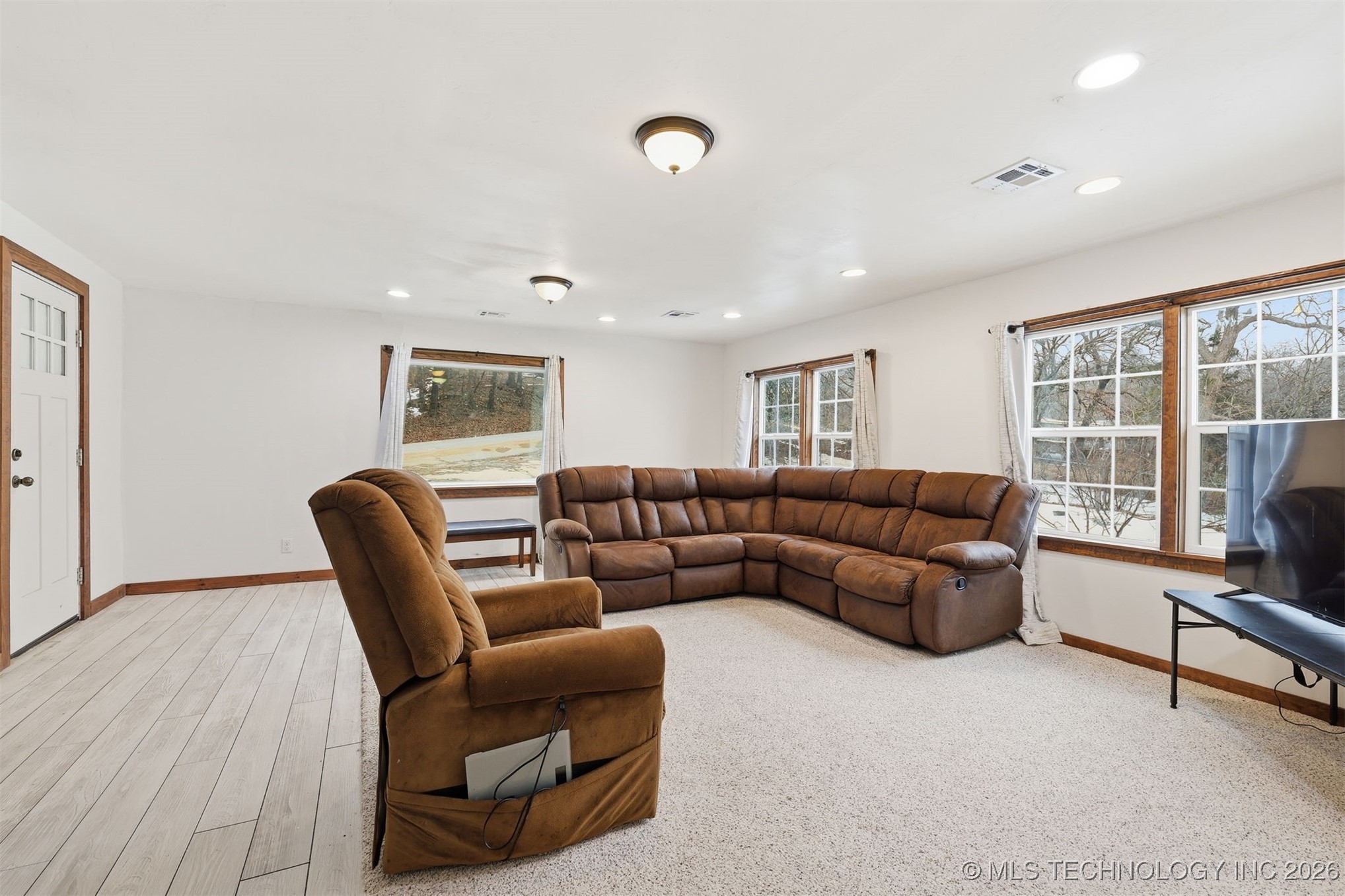 758 N Walnut Creek Drive Property Photo 6